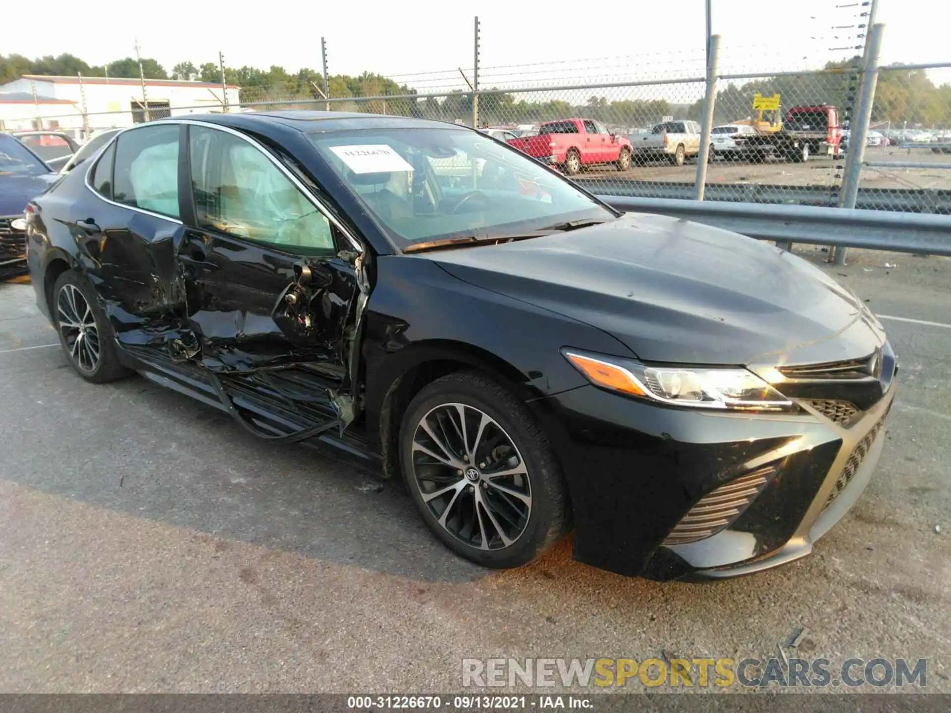 1 Photograph of a damaged car 4T1B11HK8KU704200 TOYOTA CAMRY 2019