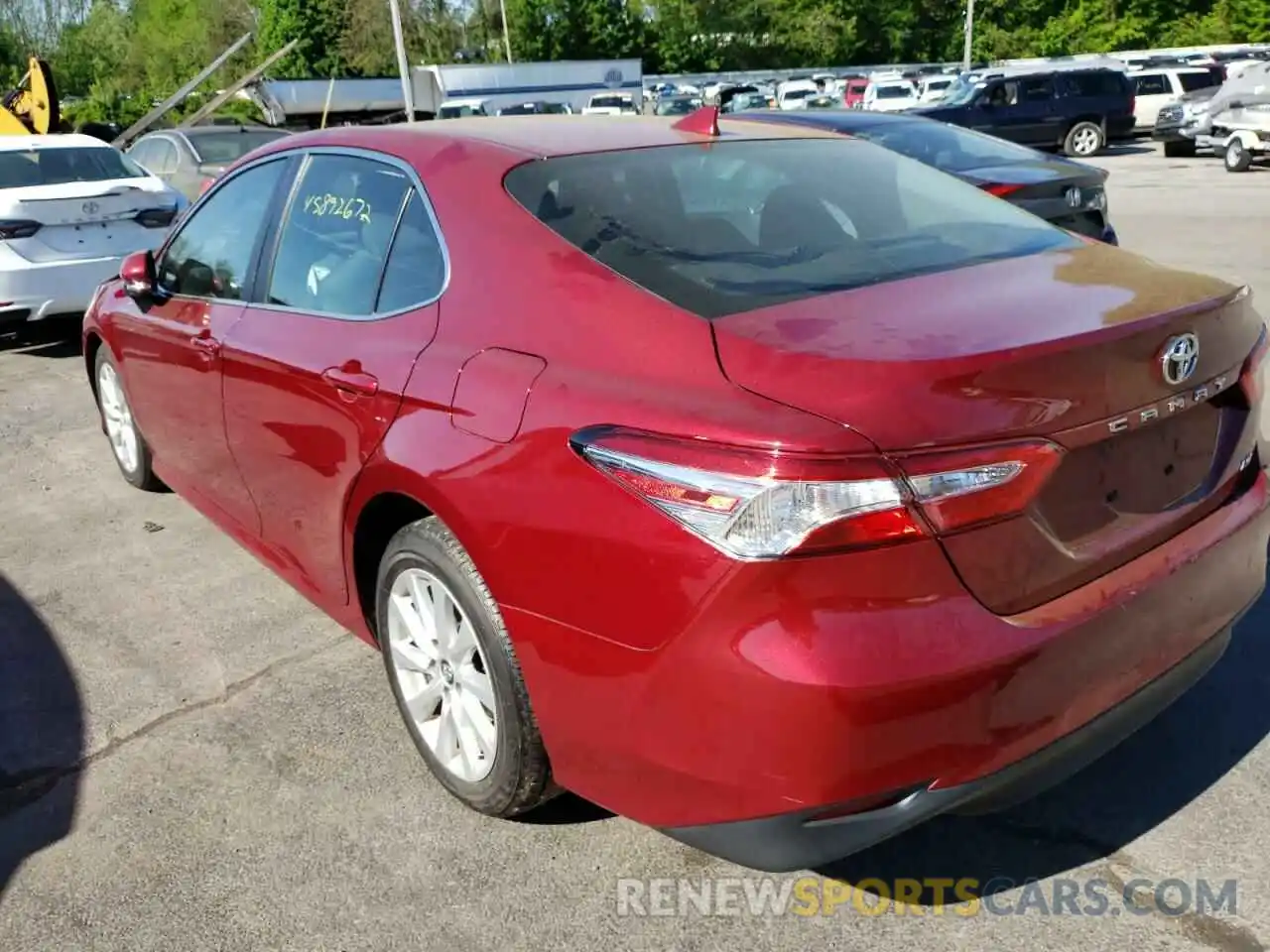 3 Photograph of a damaged car 4T1B11HK8KU708280 TOYOTA CAMRY 2019