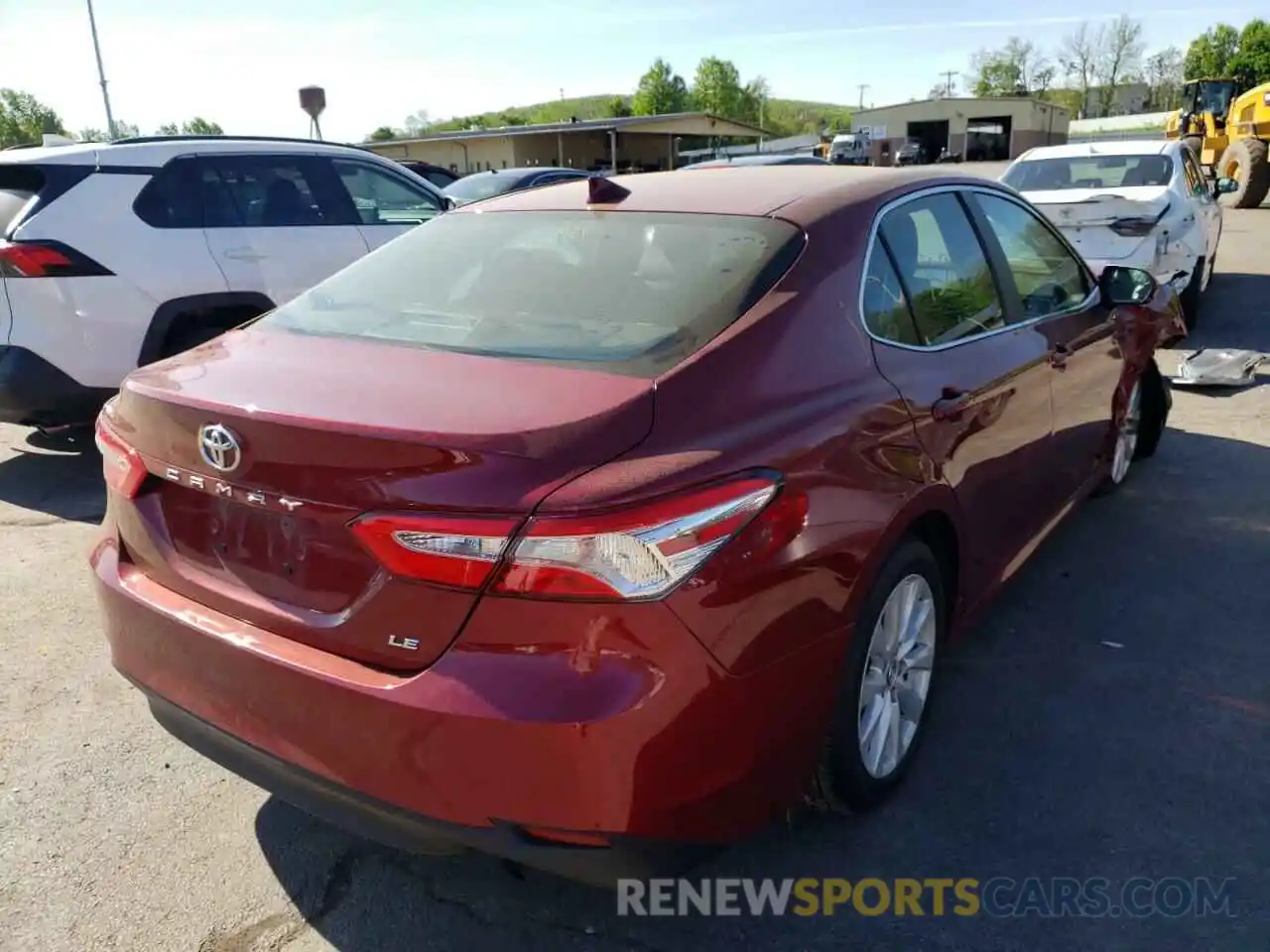 4 Photograph of a damaged car 4T1B11HK8KU708280 TOYOTA CAMRY 2019