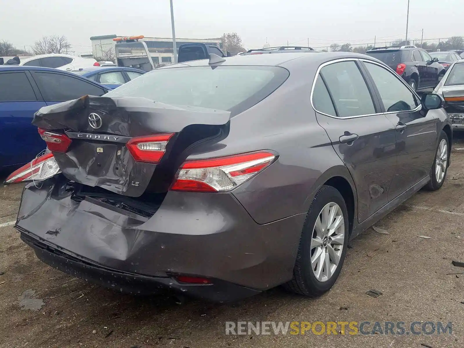 4 Photograph of a damaged car 4T1B11HK8KU708294 TOYOTA CAMRY 2019