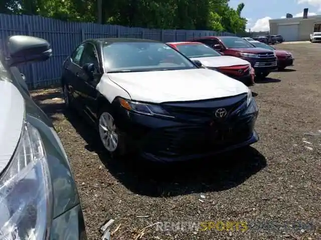 1 Photograph of a damaged car 4T1B11HK8KU709753 TOYOTA CAMRY 2019