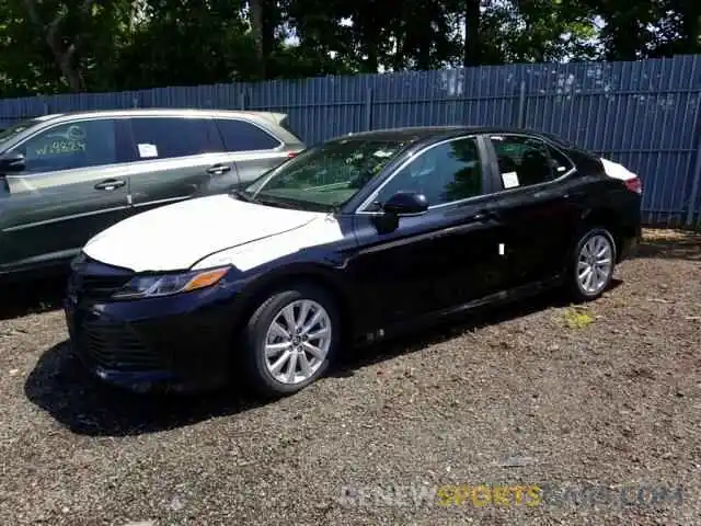 2 Photograph of a damaged car 4T1B11HK8KU709753 TOYOTA CAMRY 2019