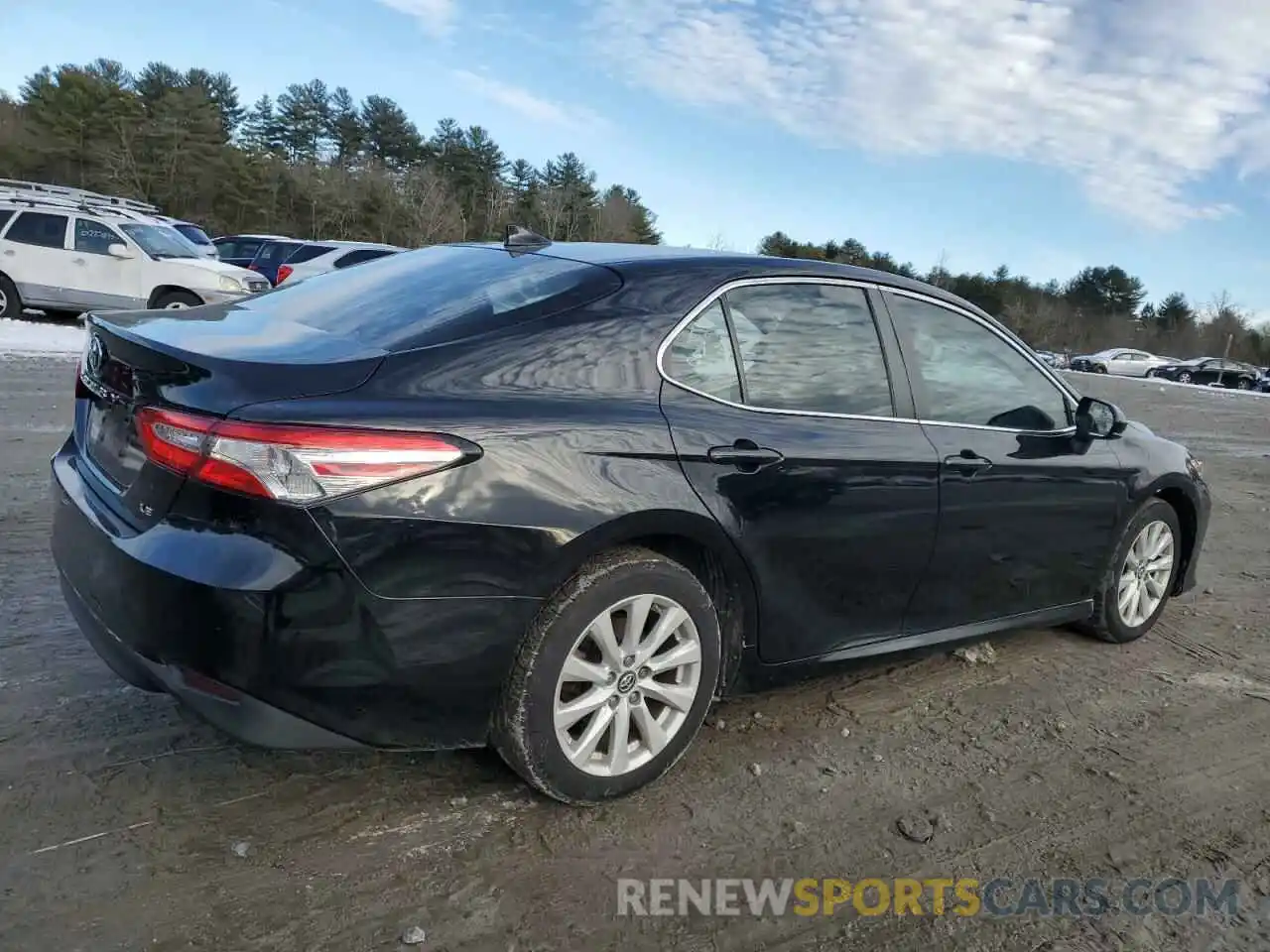 3 Photograph of a damaged car 4T1B11HK8KU710062 TOYOTA CAMRY 2019