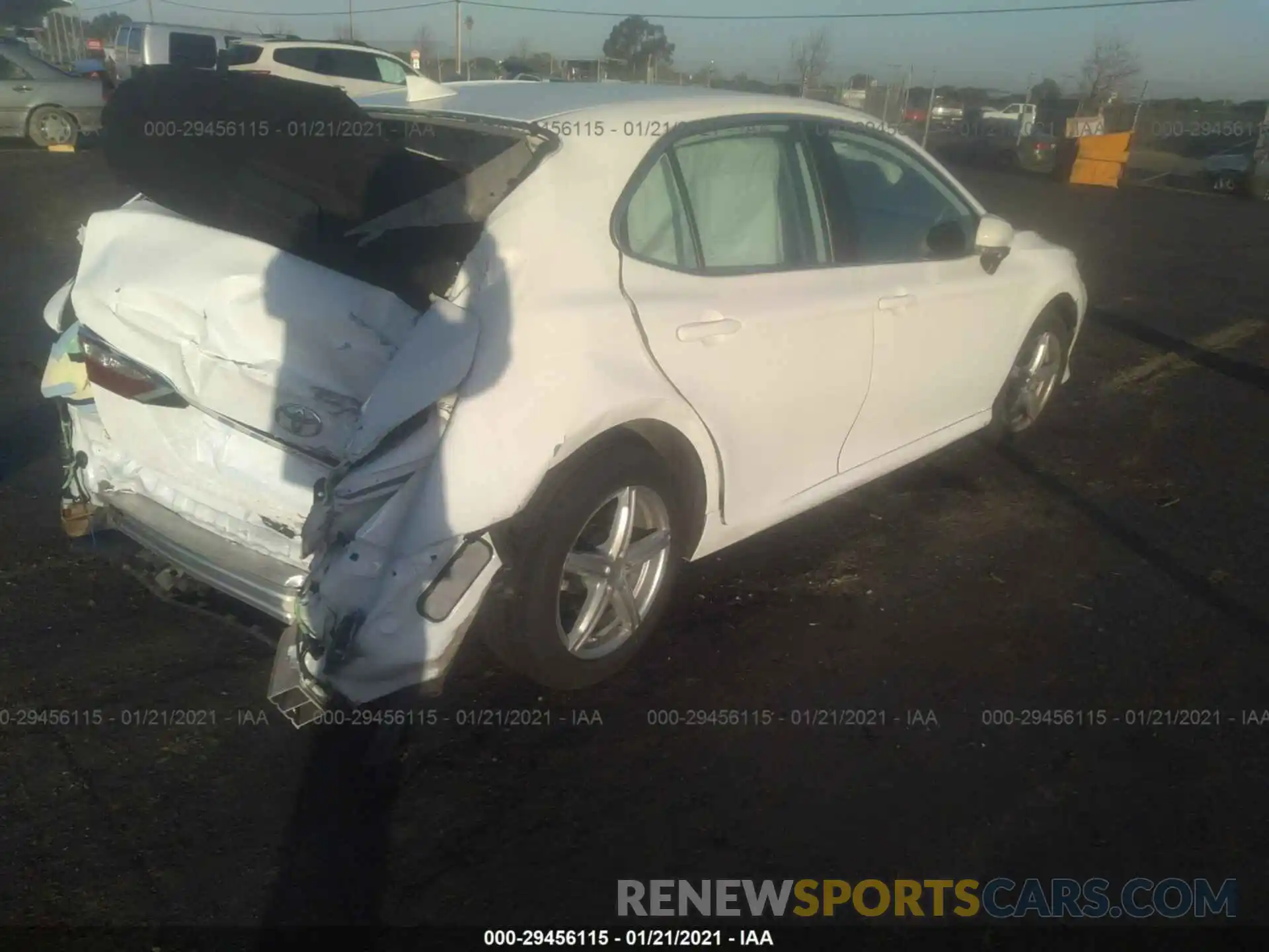 4 Photograph of a damaged car 4T1B11HK8KU711289 TOYOTA CAMRY 2019