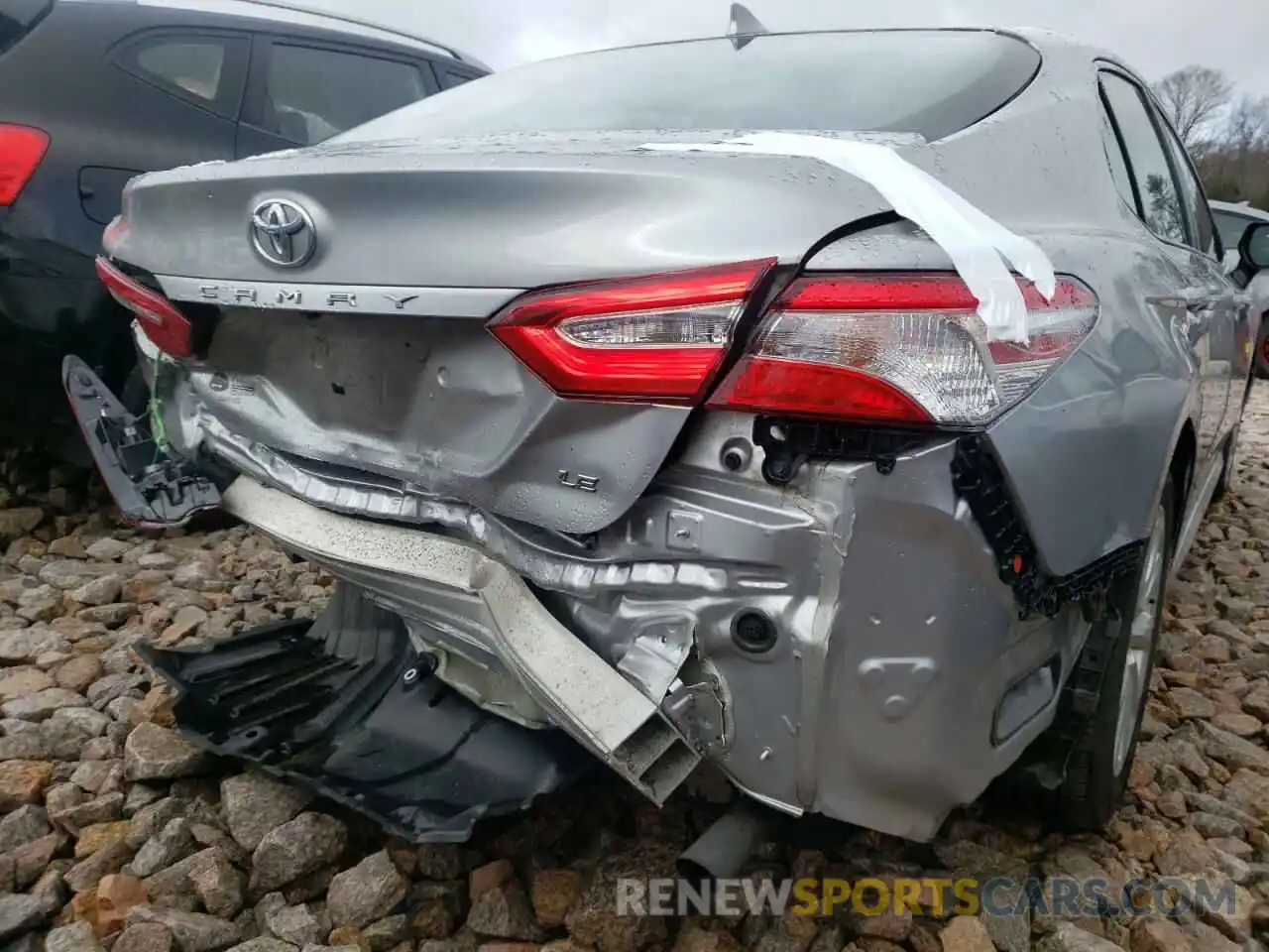 9 Photograph of a damaged car 4T1B11HK8KU712121 TOYOTA CAMRY 2019