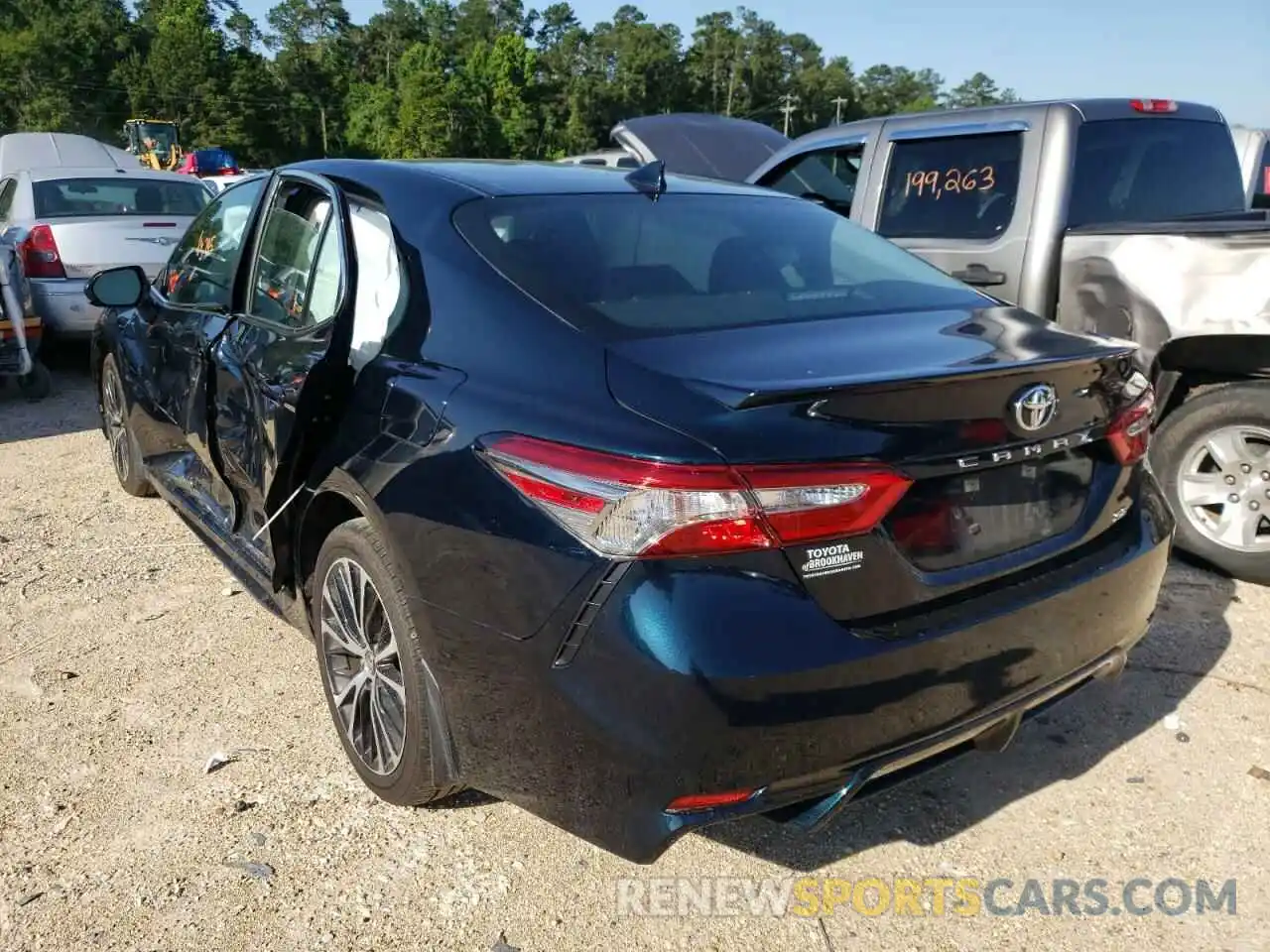 3 Photograph of a damaged car 4T1B11HK8KU712152 TOYOTA CAMRY 2019