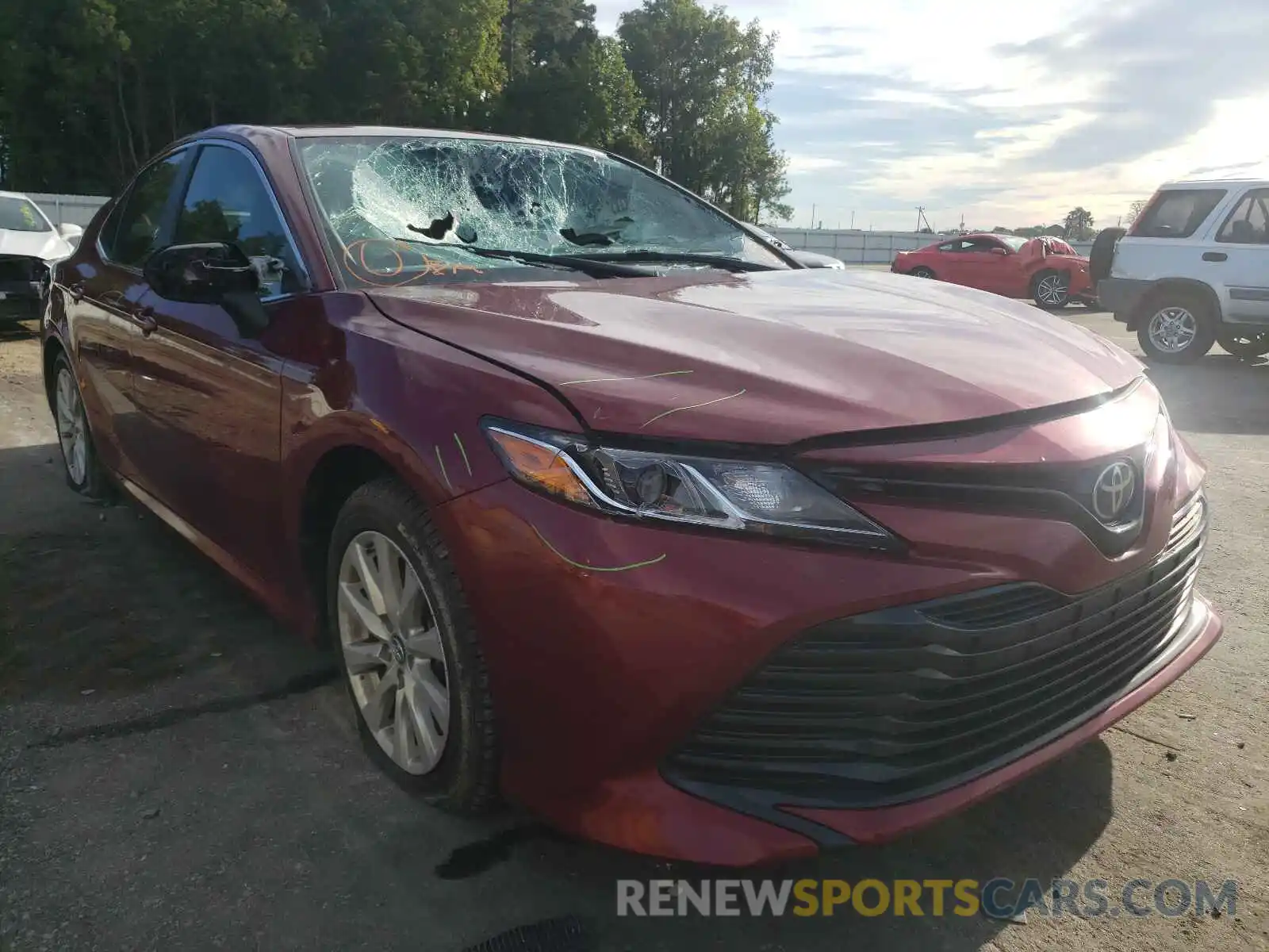 1 Photograph of a damaged car 4T1B11HK8KU712782 TOYOTA CAMRY 2019