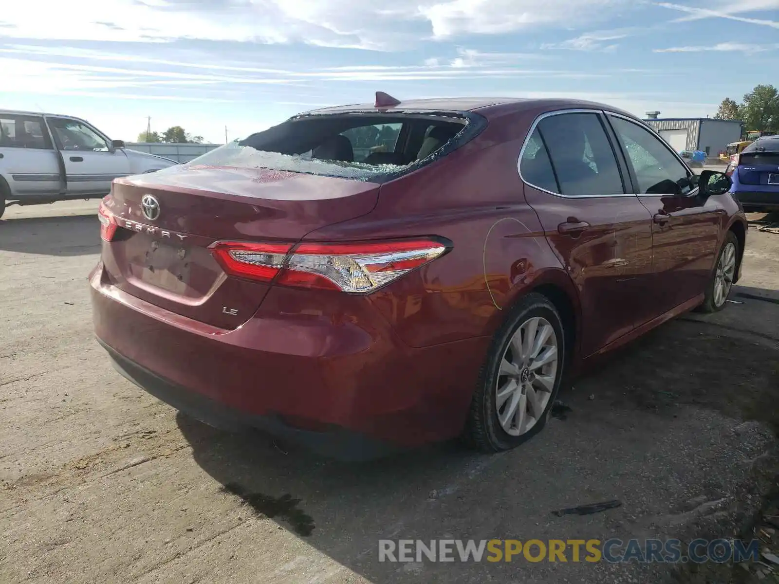 4 Photograph of a damaged car 4T1B11HK8KU712782 TOYOTA CAMRY 2019