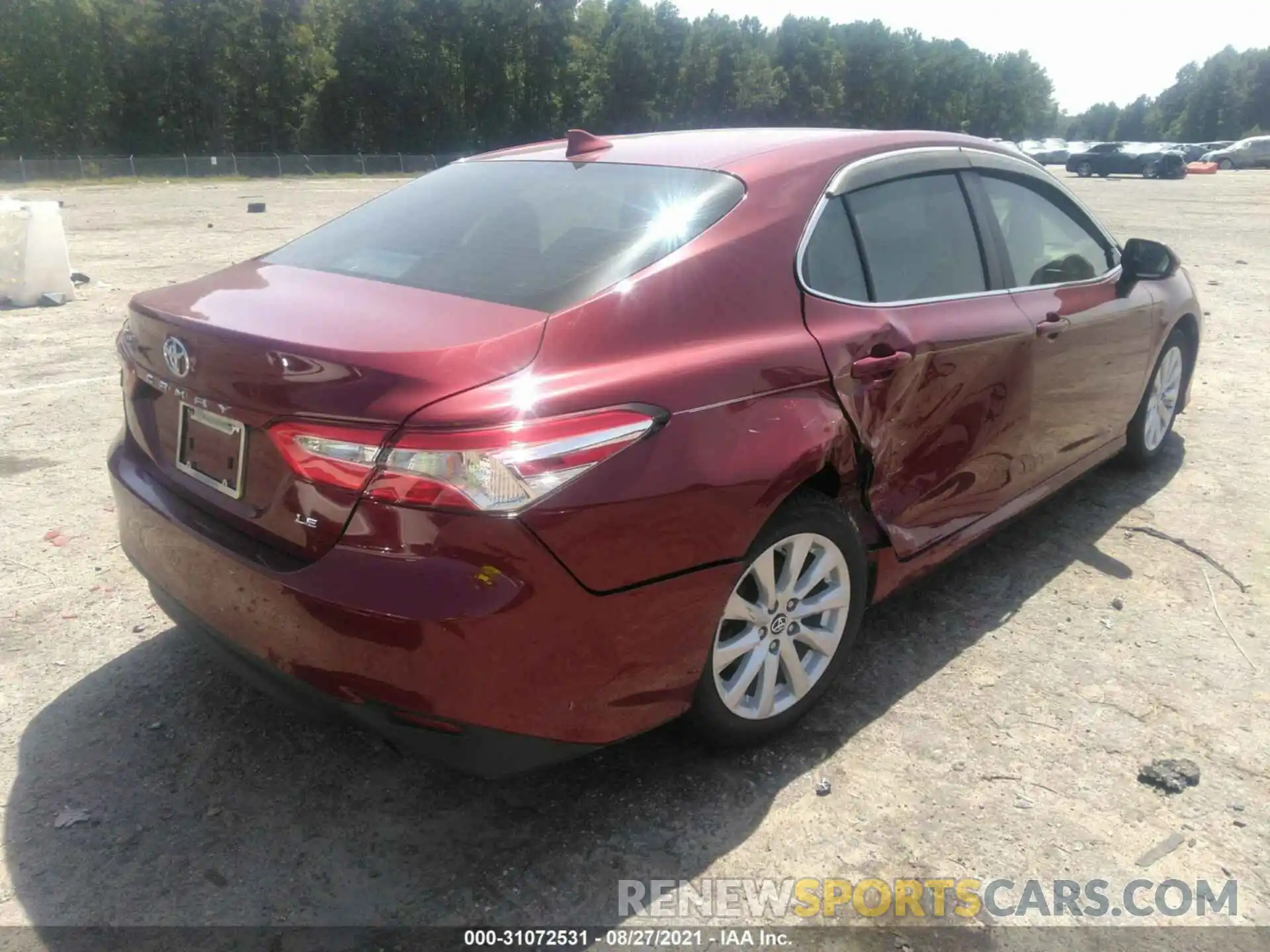 4 Фотография поврежденного автомобиля 4T1B11HK8KU714189 TOYOTA CAMRY 2019