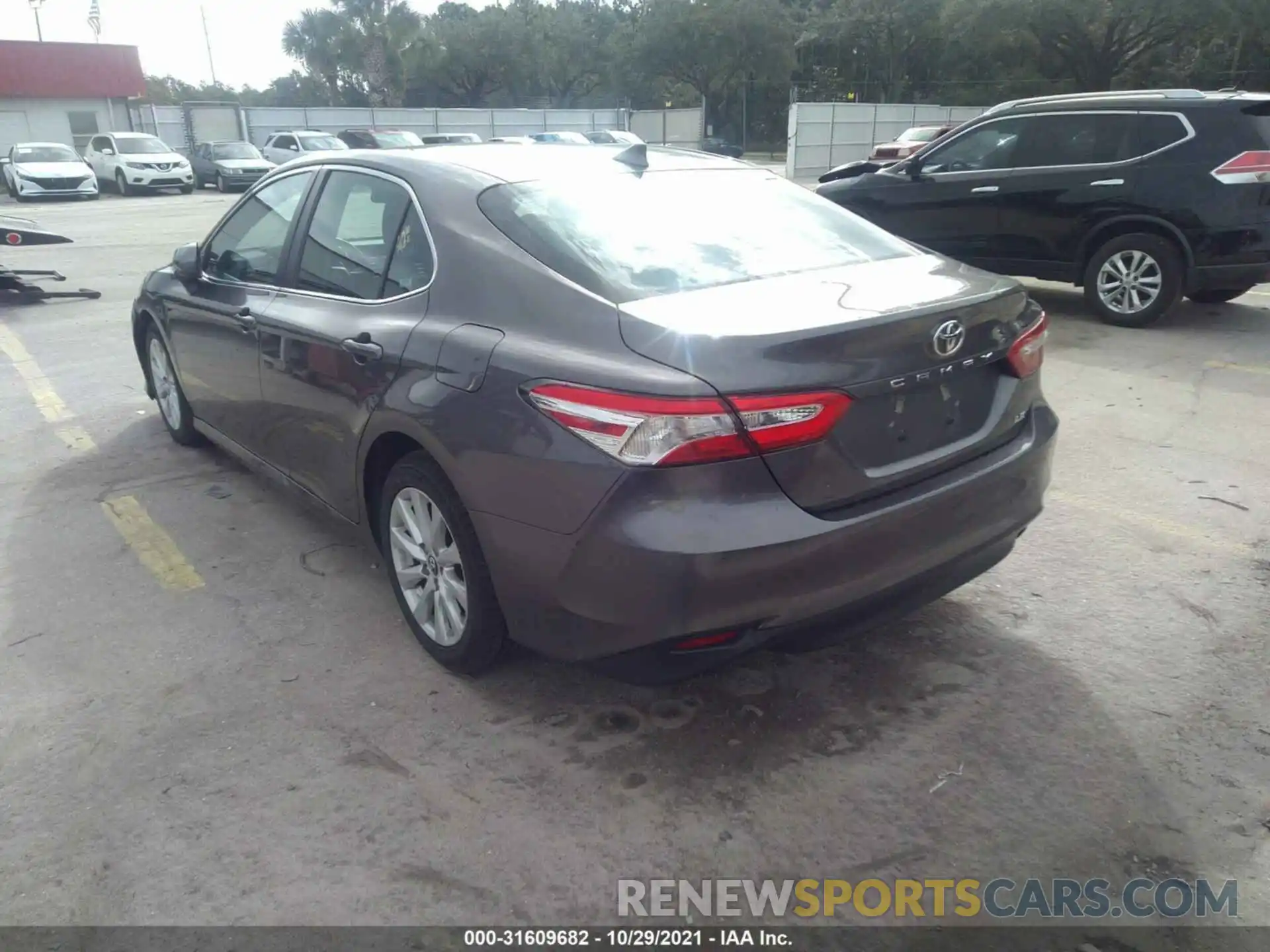 3 Photograph of a damaged car 4T1B11HK8KU718078 TOYOTA CAMRY 2019