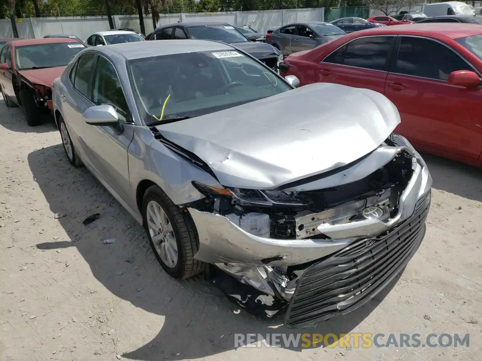 1 Photograph of a damaged car 4T1B11HK8KU718128 TOYOTA CAMRY 2019