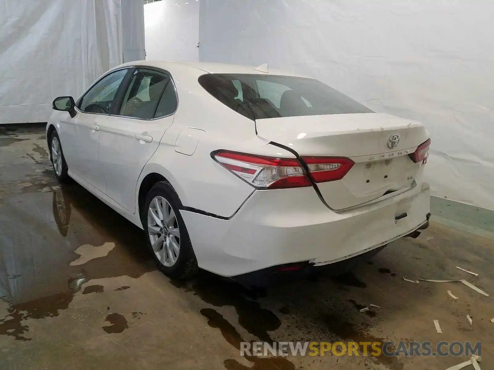 3 Photograph of a damaged car 4T1B11HK8KU718176 TOYOTA CAMRY 2019