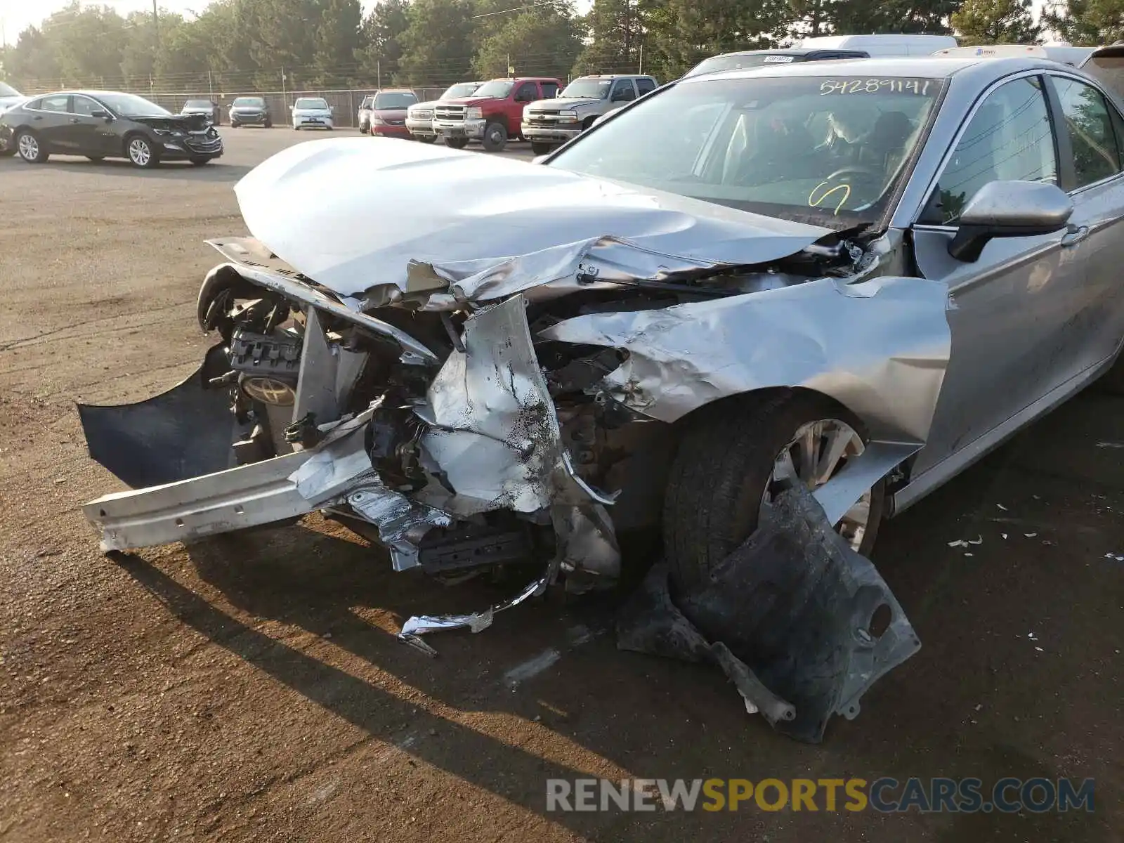 9 Photograph of a damaged car 4T1B11HK8KU718436 TOYOTA CAMRY 2019