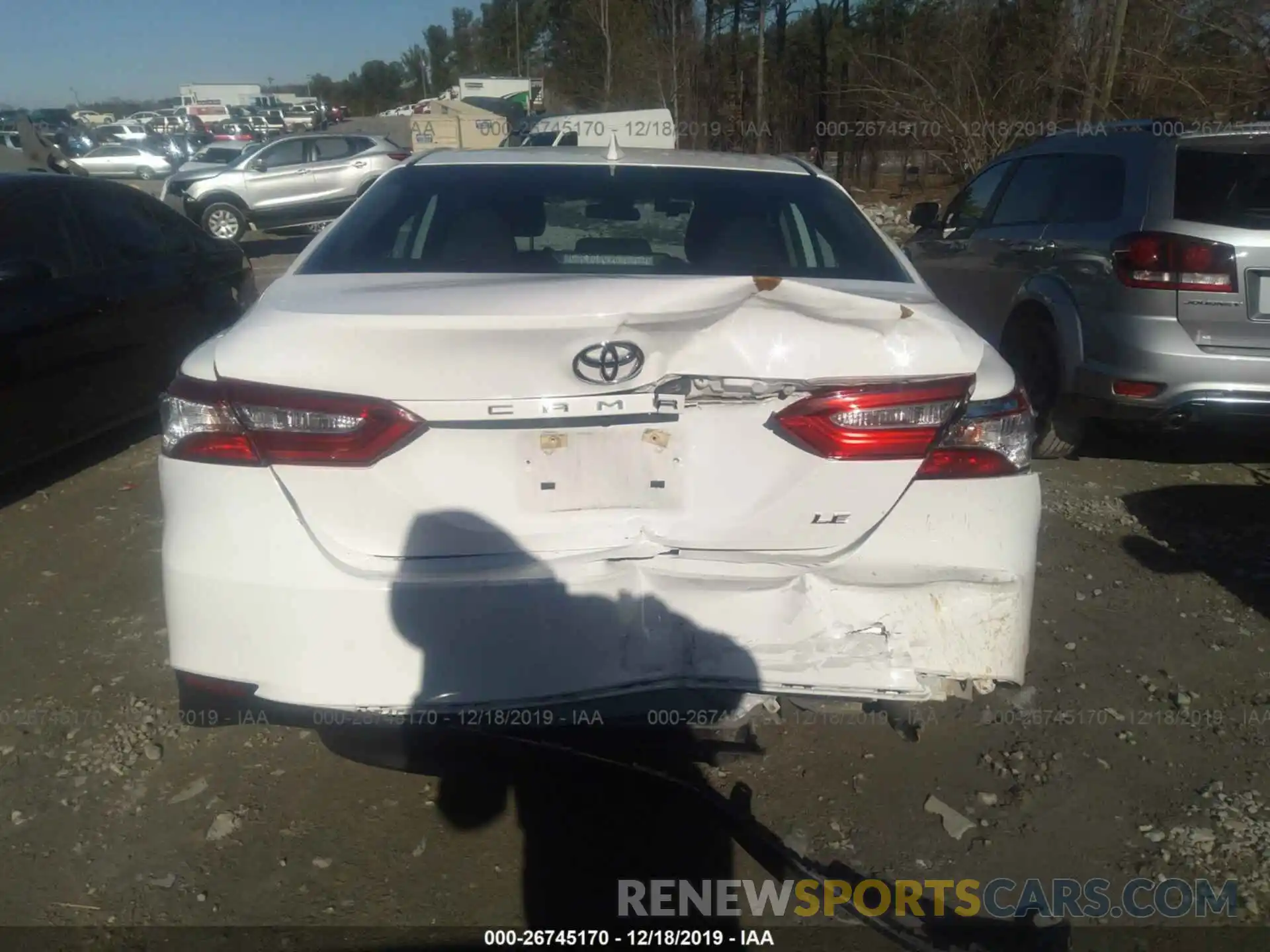 6 Photograph of a damaged car 4T1B11HK8KU718565 TOYOTA CAMRY 2019