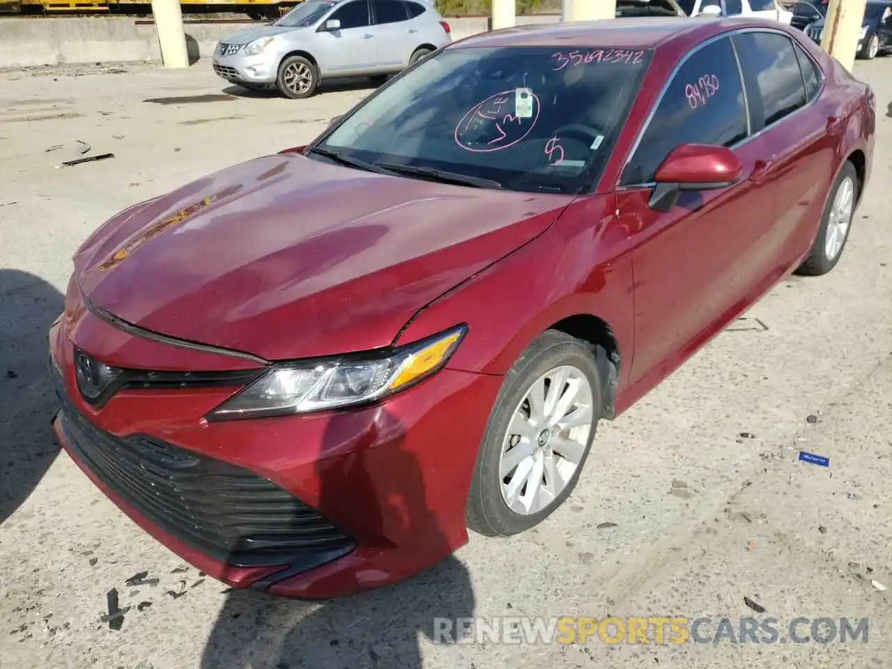 2 Фотография поврежденного автомобиля 4T1B11HK8KU720090 TOYOTA CAMRY 2019