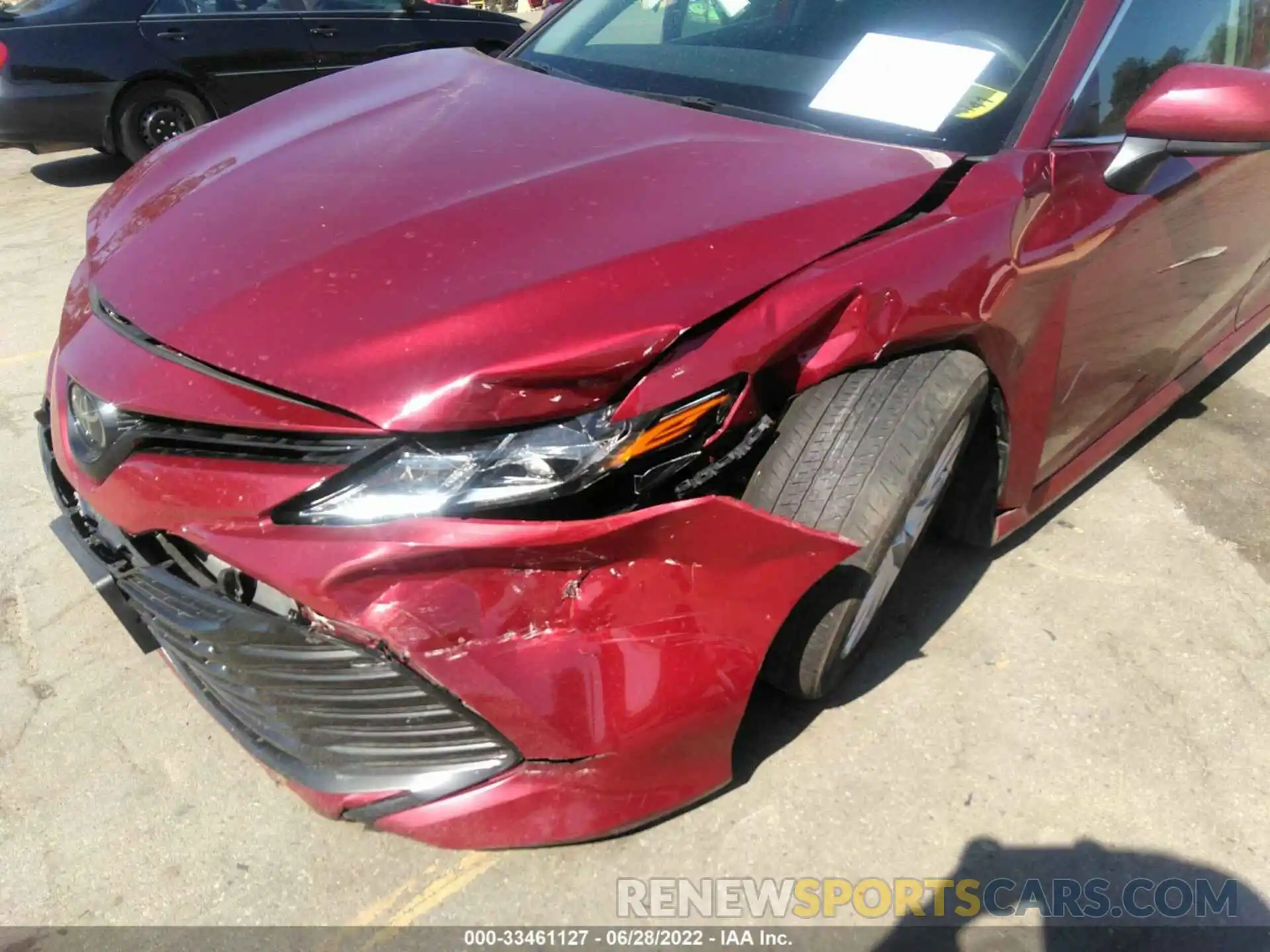 6 Photograph of a damaged car 4T1B11HK8KU720333 TOYOTA CAMRY 2019