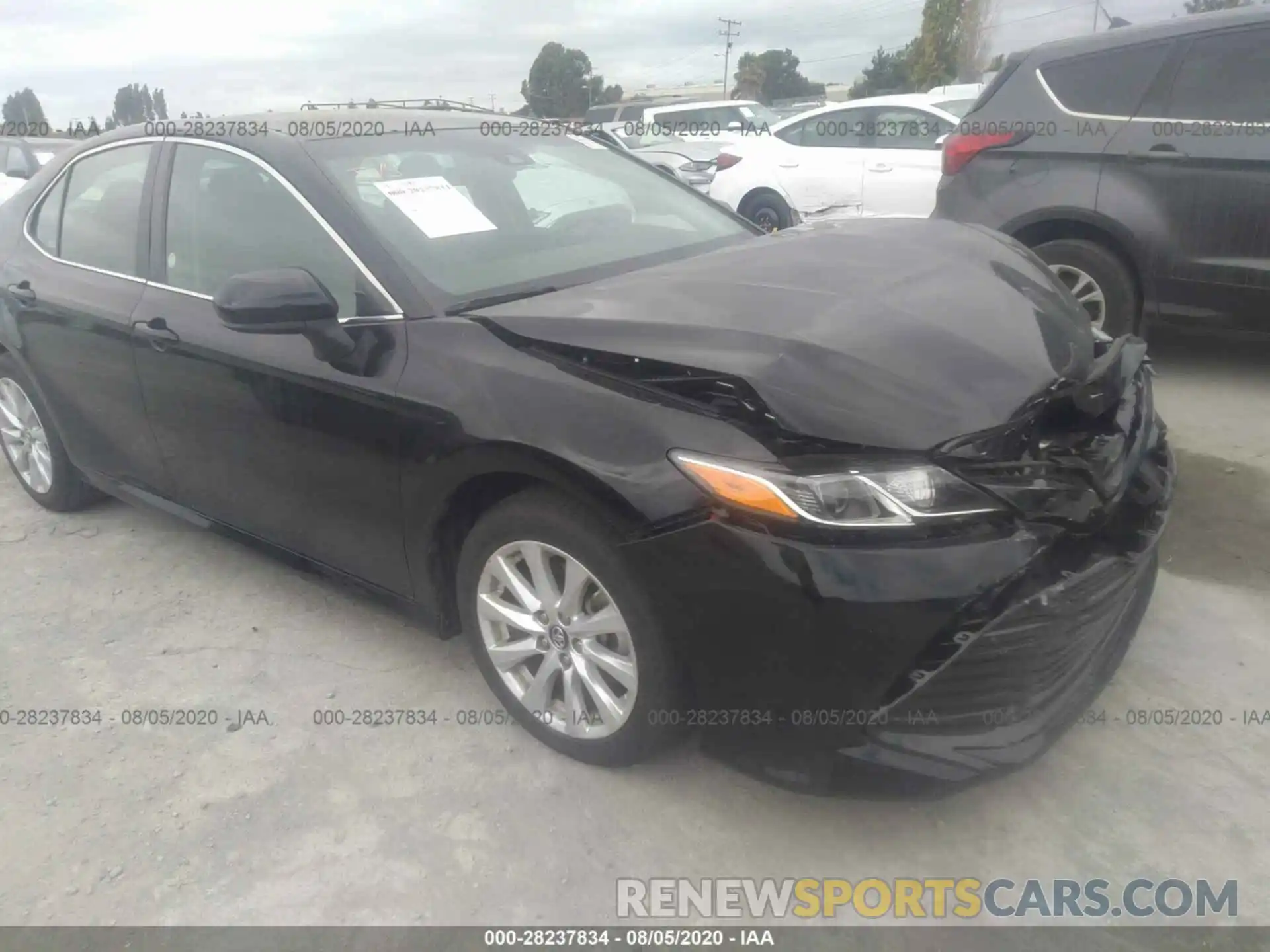 1 Photograph of a damaged car 4T1B11HK8KU720431 TOYOTA CAMRY 2019