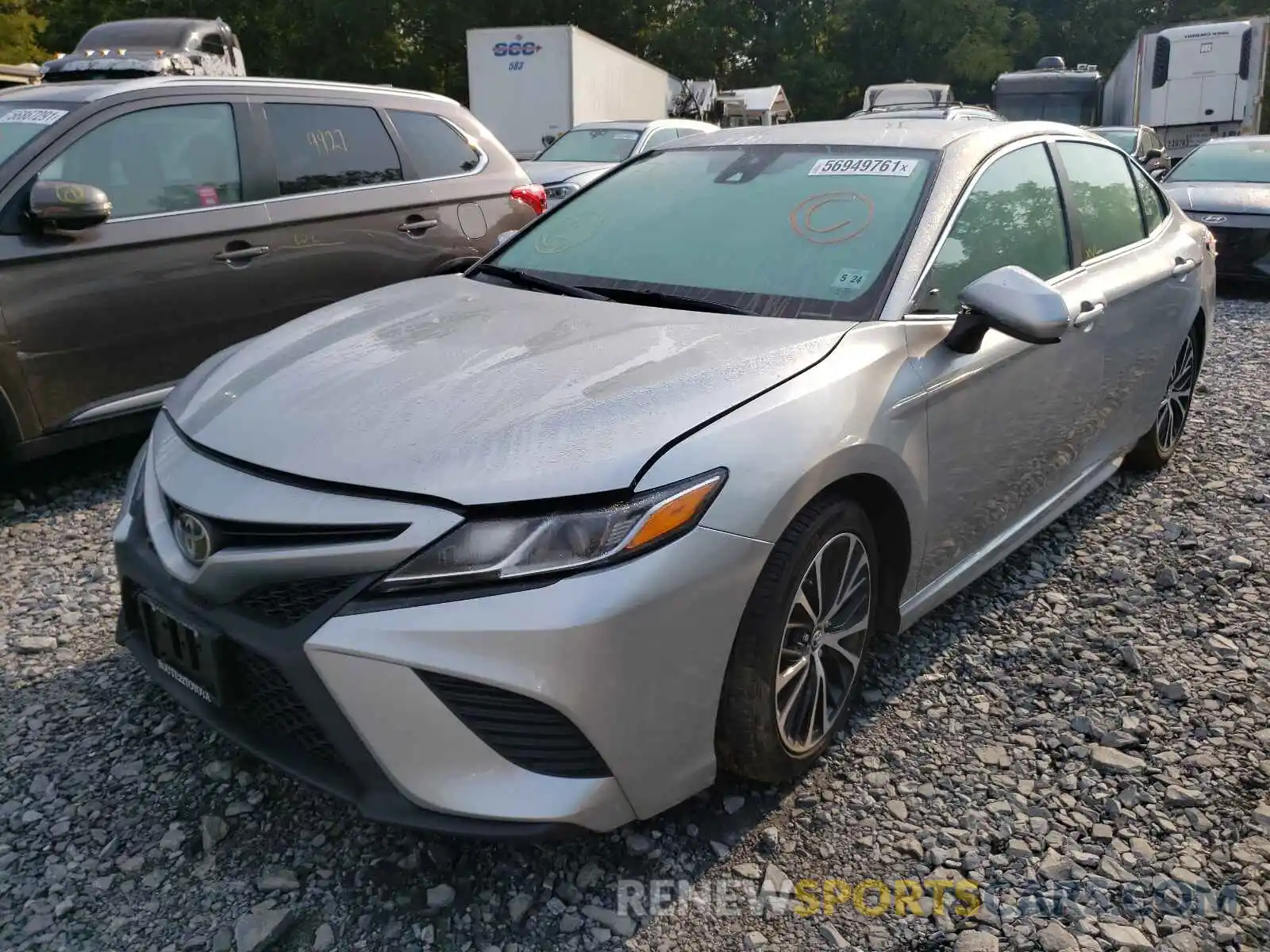 2 Photograph of a damaged car 4T1B11HK8KU720834 TOYOTA CAMRY 2019