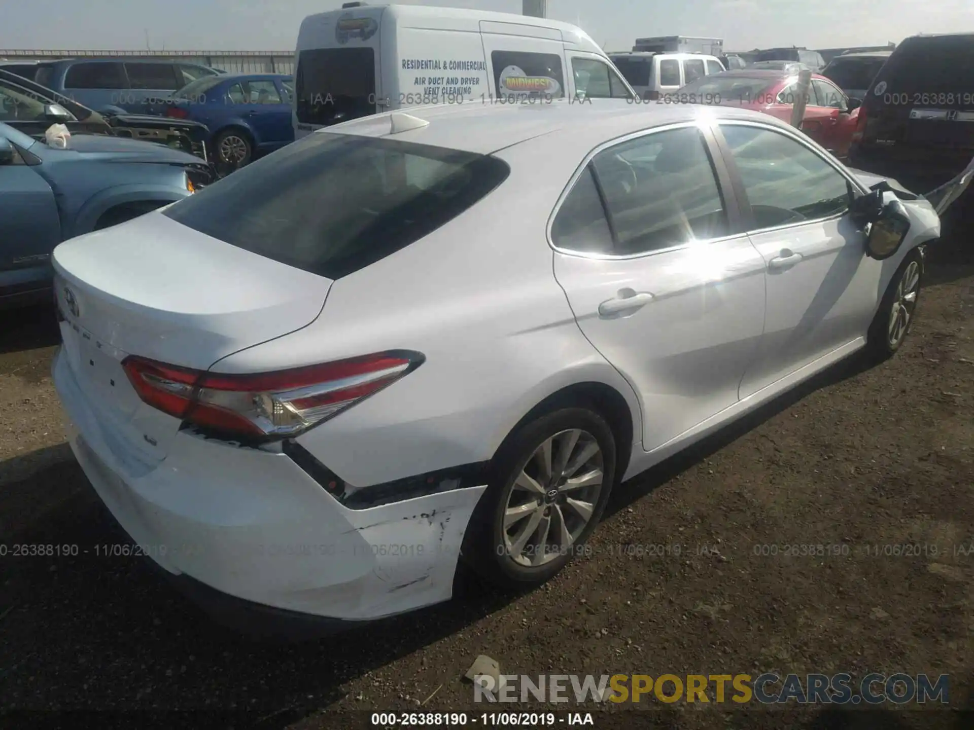 4 Photograph of a damaged car 4T1B11HK8KU721157 TOYOTA CAMRY 2019