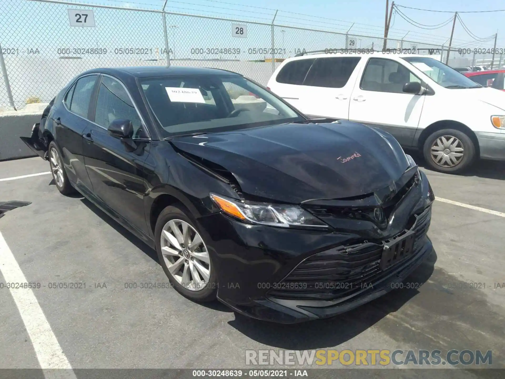 1 Photograph of a damaged car 4T1B11HK8KU722311 TOYOTA CAMRY 2019