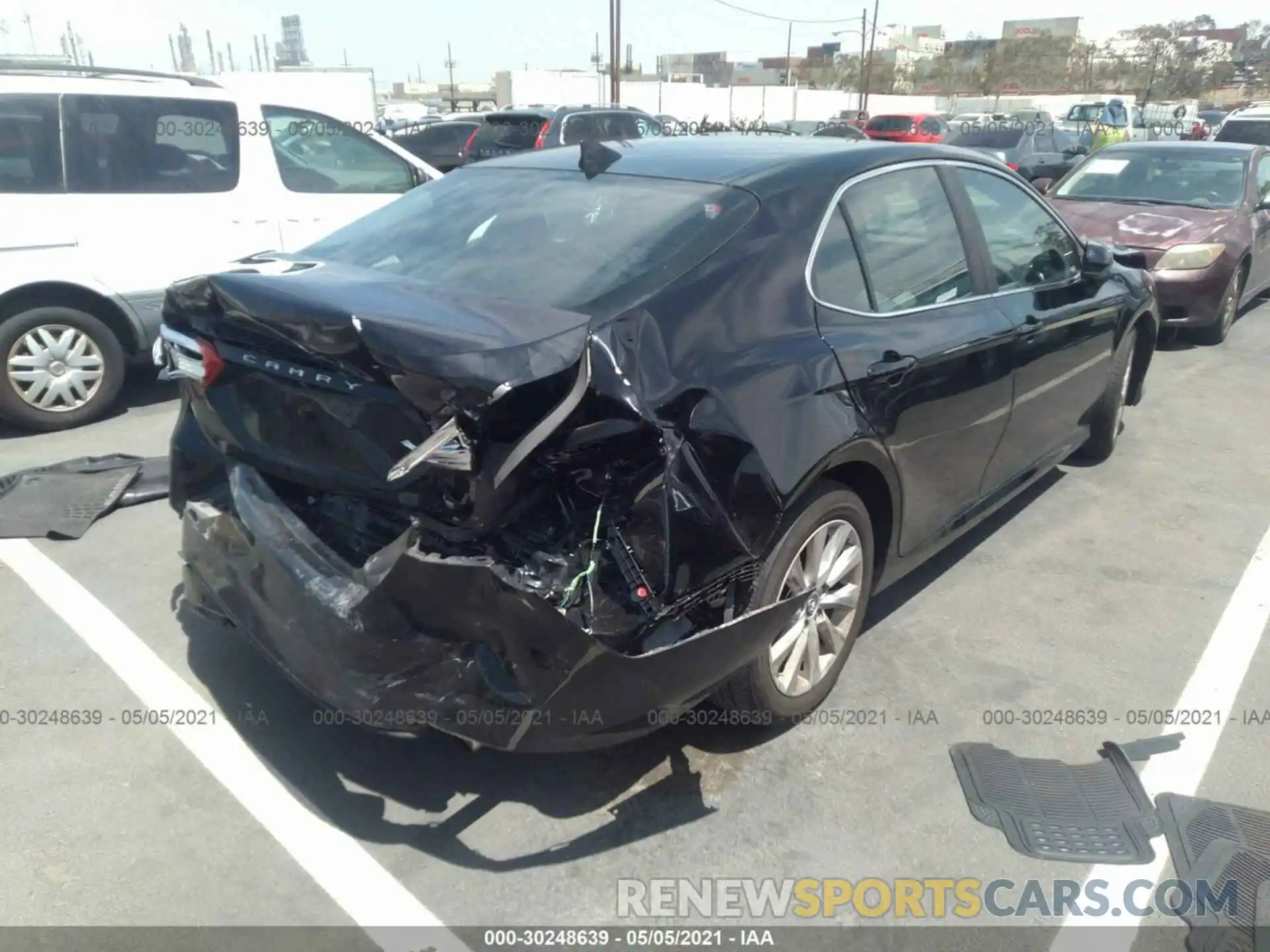 4 Photograph of a damaged car 4T1B11HK8KU722311 TOYOTA CAMRY 2019