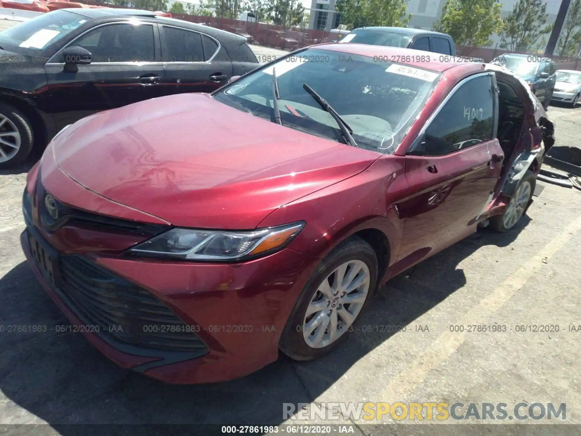 2 Photograph of a damaged car 4T1B11HK8KU725628 TOYOTA CAMRY 2019