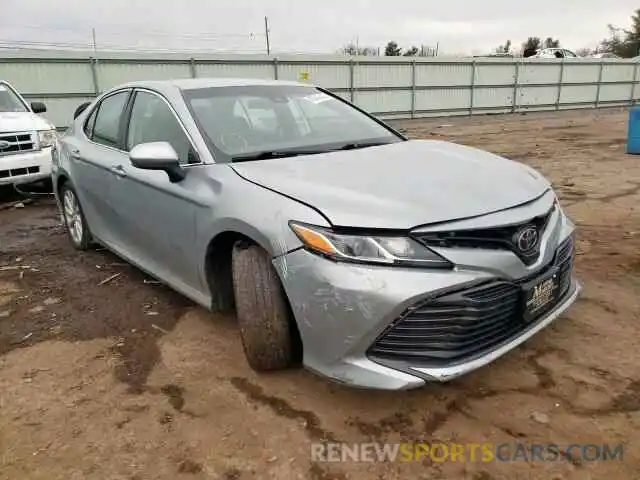 1 Photograph of a damaged car 4T1B11HK8KU727752 TOYOTA CAMRY 2019