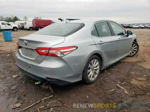 4 Фотография поврежденного автомобиля 4T1B11HK8KU727752 TOYOTA CAMRY 2019