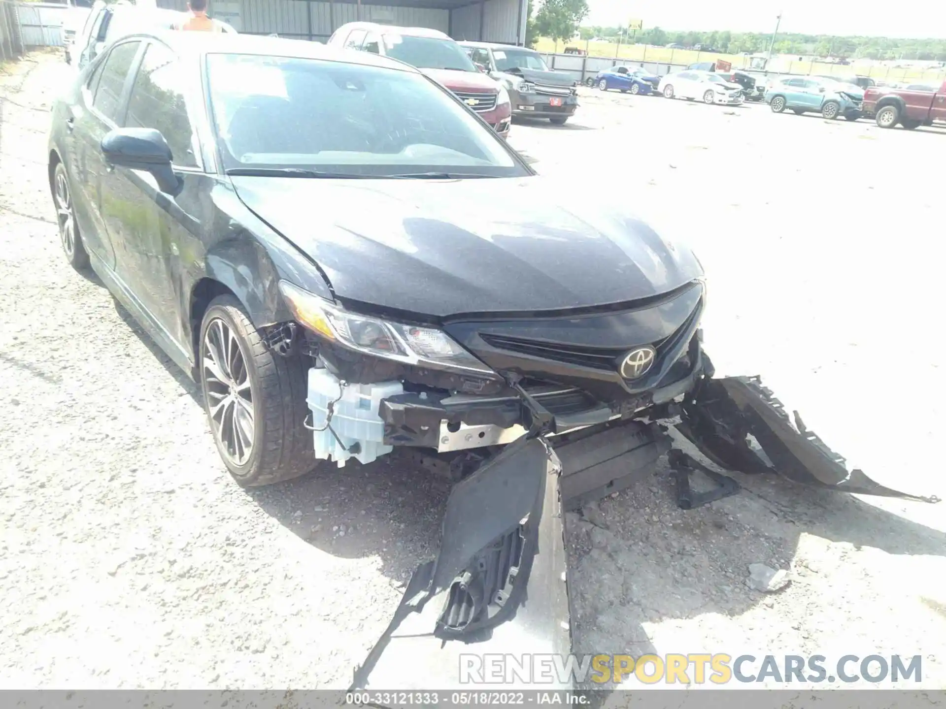 6 Photograph of a damaged car 4T1B11HK8KU728156 TOYOTA CAMRY 2019