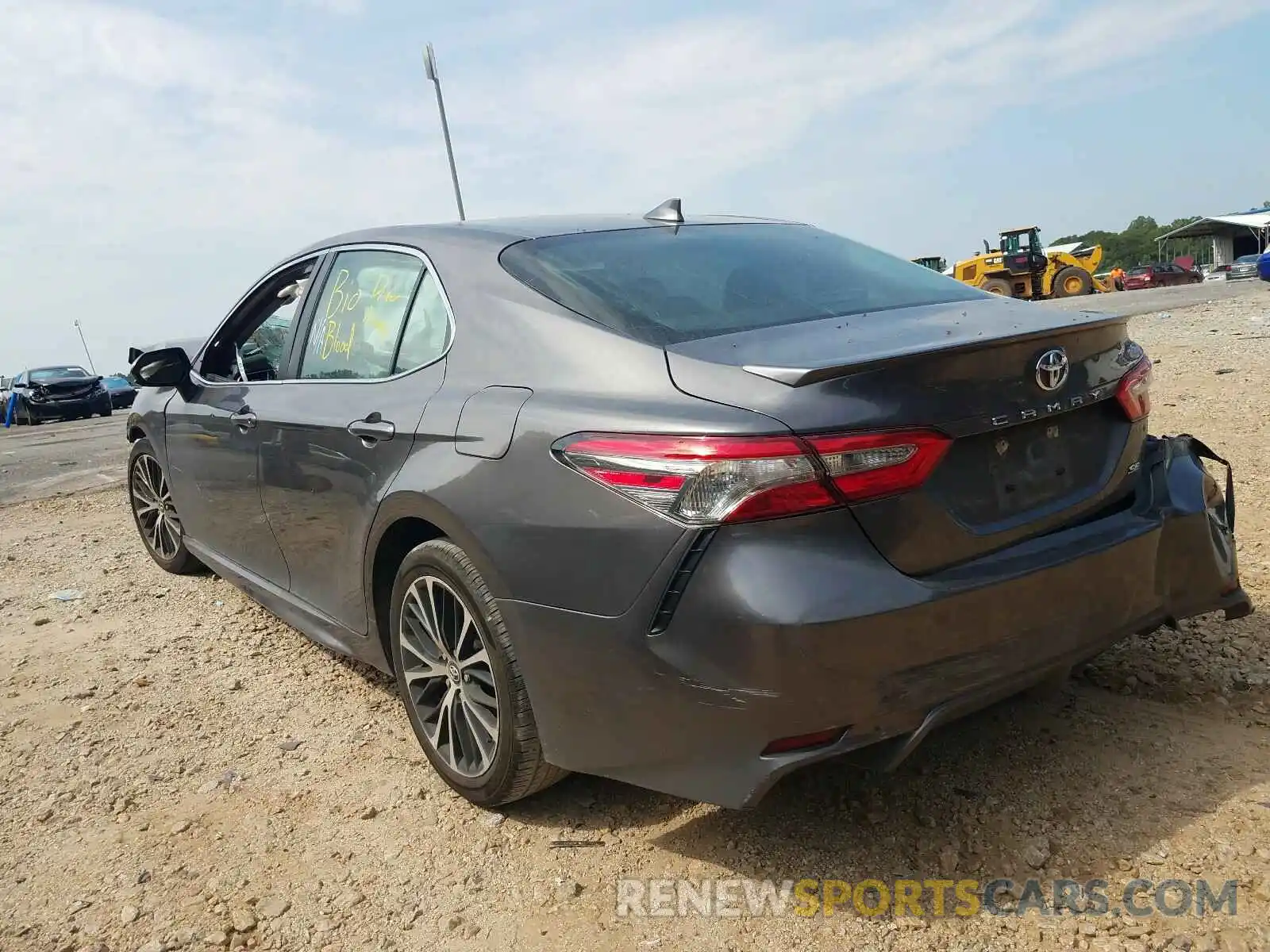 3 Photograph of a damaged car 4T1B11HK8KU728500 TOYOTA CAMRY 2019