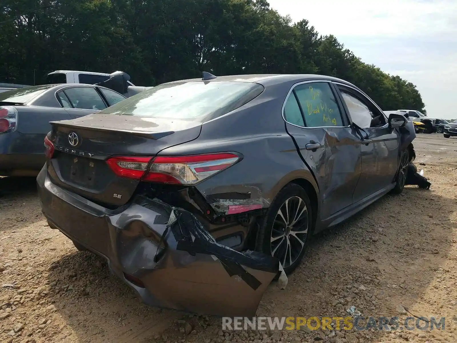 4 Photograph of a damaged car 4T1B11HK8KU728500 TOYOTA CAMRY 2019