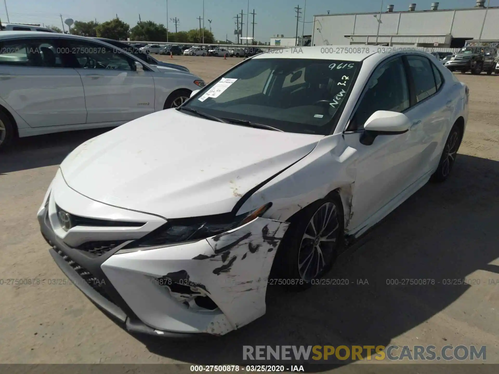 2 Photograph of a damaged car 4T1B11HK8KU729615 TOYOTA CAMRY 2019