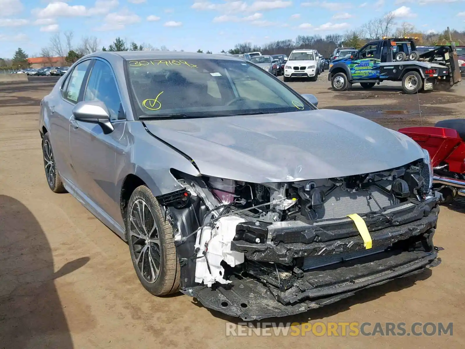 1 Photograph of a damaged car 4T1B11HK8KU730912 TOYOTA CAMRY 2019