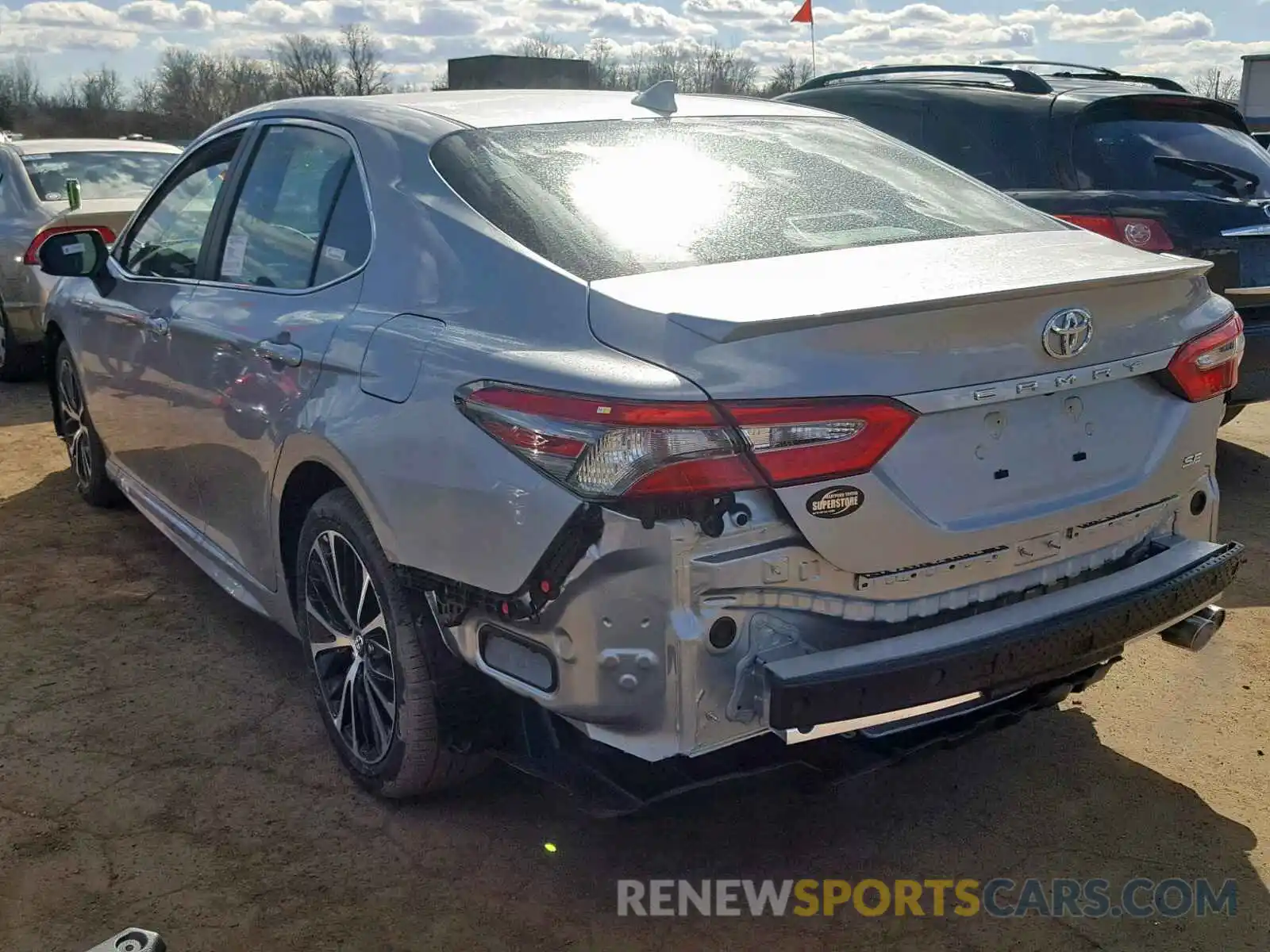 3 Photograph of a damaged car 4T1B11HK8KU730912 TOYOTA CAMRY 2019