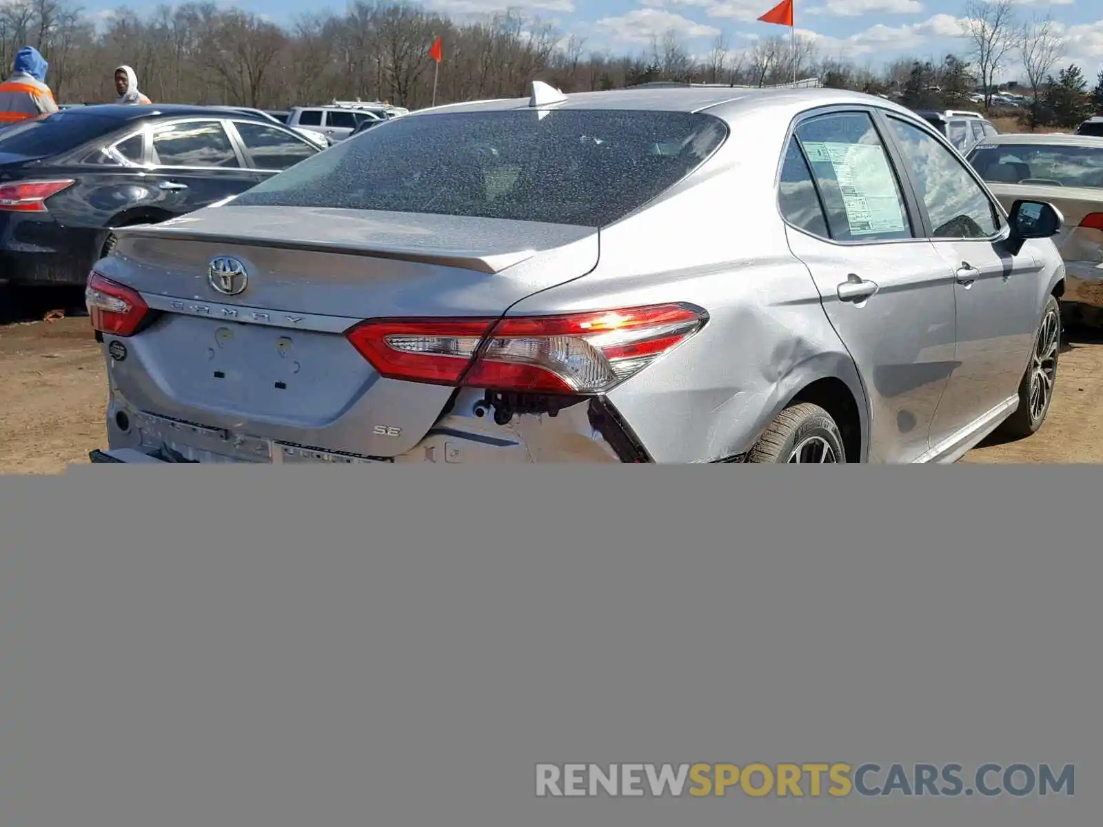 4 Photograph of a damaged car 4T1B11HK8KU730912 TOYOTA CAMRY 2019