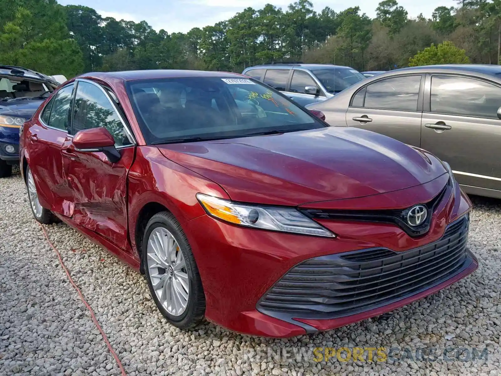 1 Photograph of a damaged car 4T1B11HK8KU732093 TOYOTA CAMRY 2019