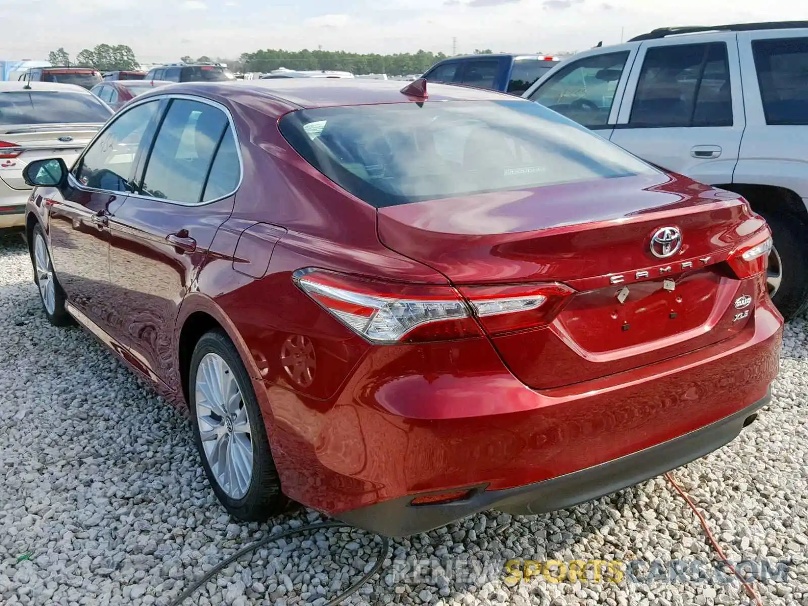 3 Photograph of a damaged car 4T1B11HK8KU732093 TOYOTA CAMRY 2019