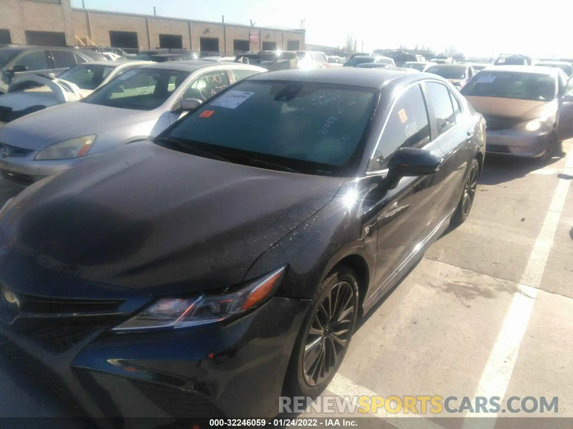 2 Photograph of a damaged car 4T1B11HK8KU733647 TOYOTA CAMRY 2019