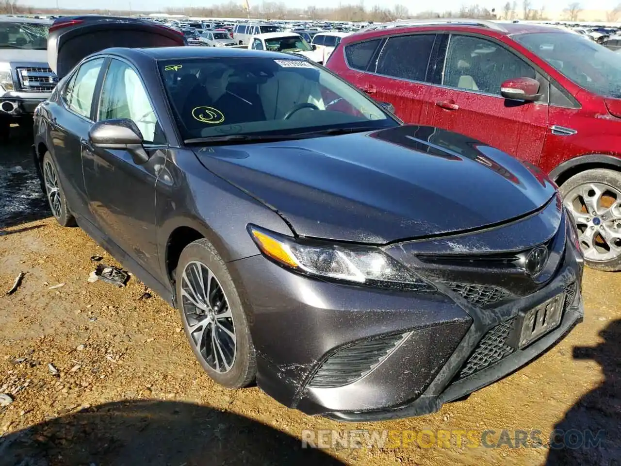 1 Photograph of a damaged car 4T1B11HK8KU733910 TOYOTA CAMRY 2019