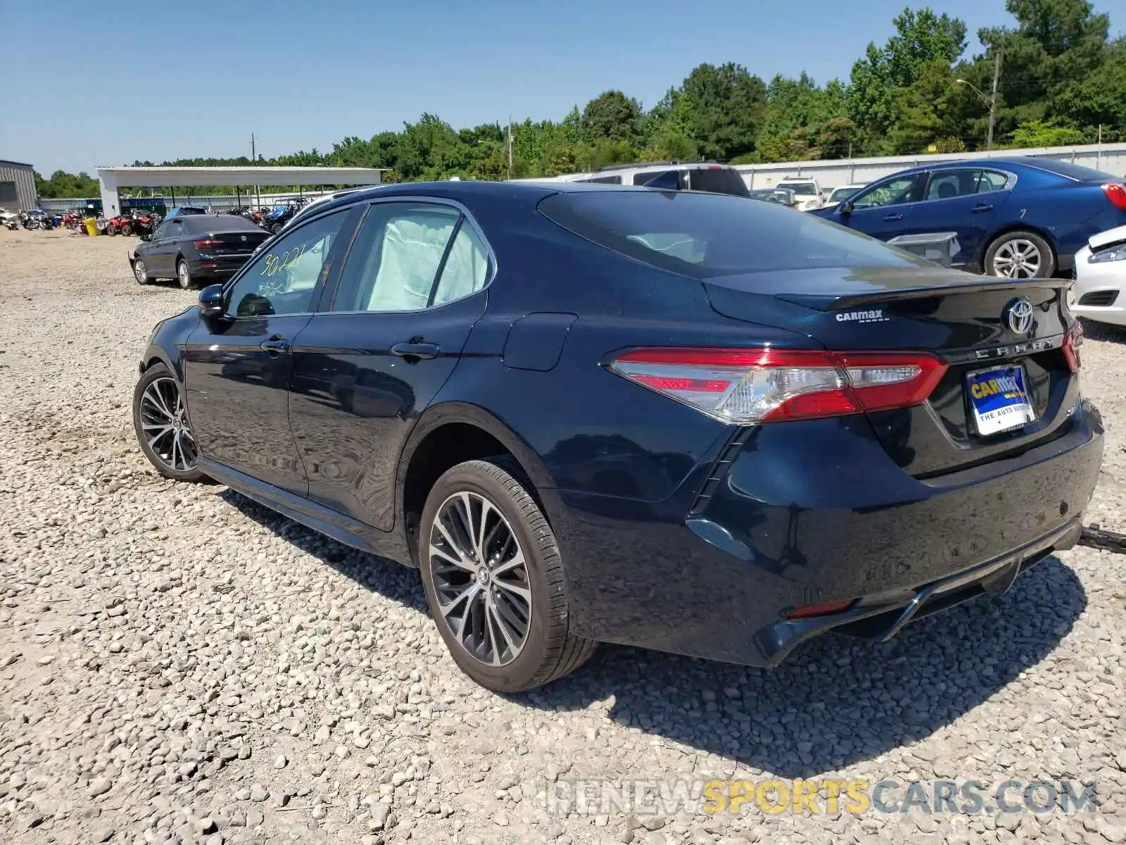 3 Photograph of a damaged car 4T1B11HK8KU736614 TOYOTA CAMRY 2019