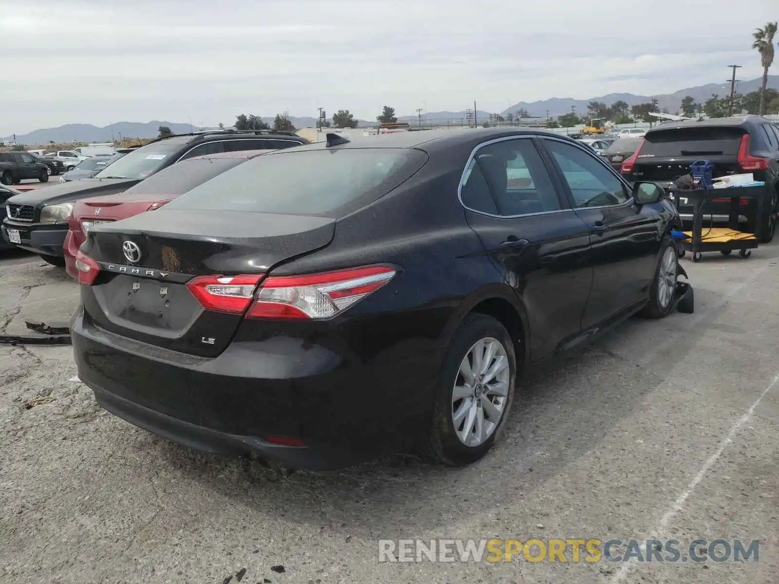 4 Photograph of a damaged car 4T1B11HK8KU738220 TOYOTA CAMRY 2019