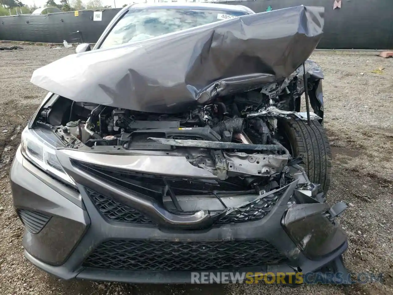 9 Photograph of a damaged car 4T1B11HK8KU739044 TOYOTA CAMRY 2019