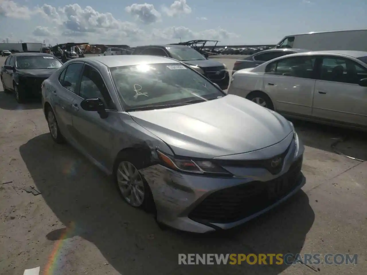 1 Photograph of a damaged car 4T1B11HK8KU739285 TOYOTA CAMRY 2019