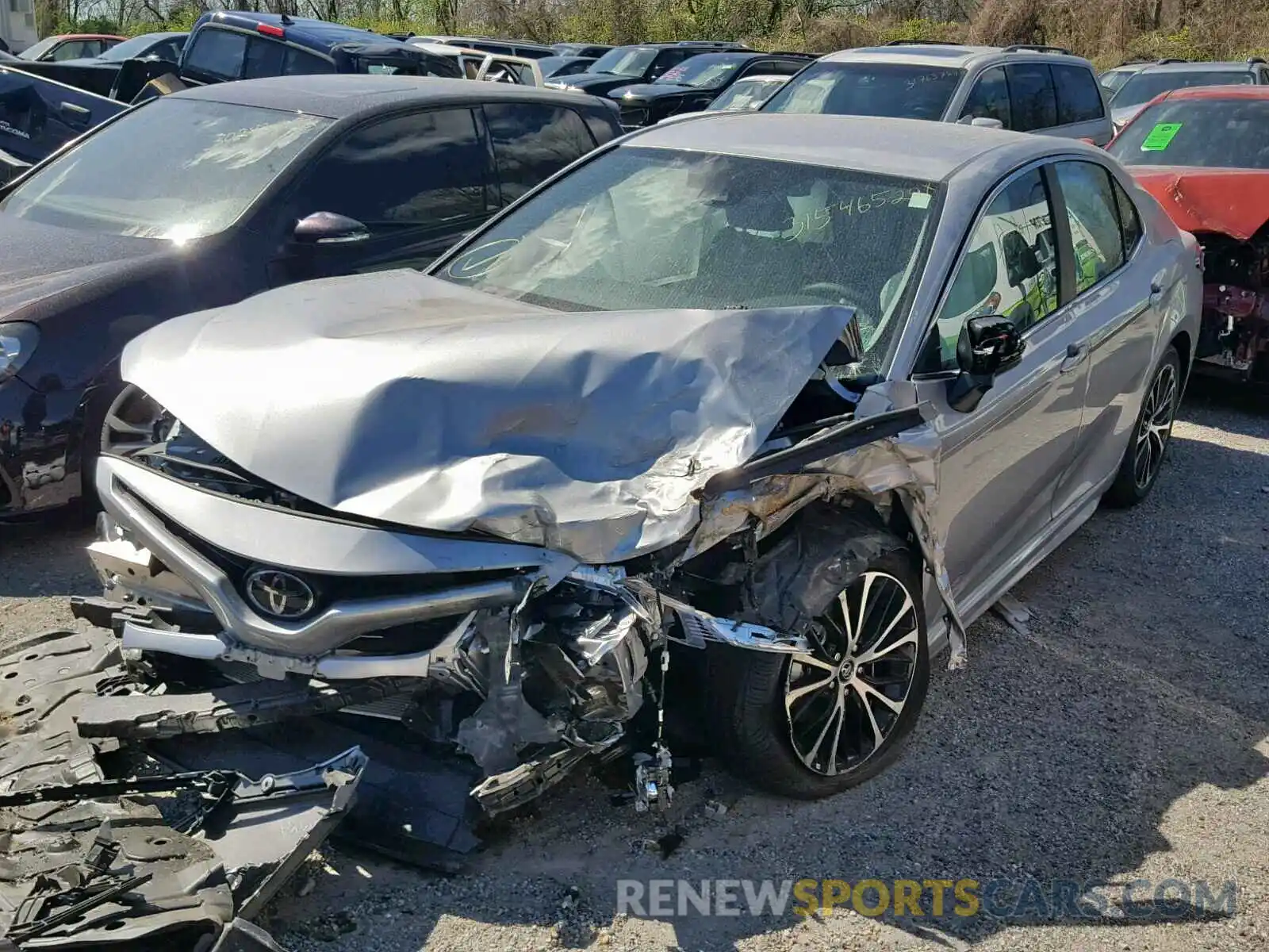 2 Photograph of a damaged car 4T1B11HK8KU739416 TOYOTA CAMRY 2019