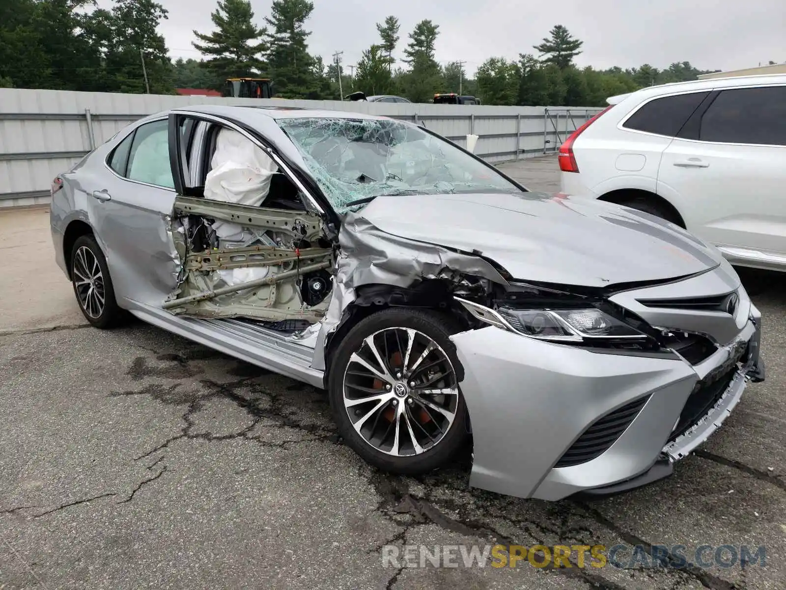 1 Photograph of a damaged car 4T1B11HK8KU741280 TOYOTA CAMRY 2019