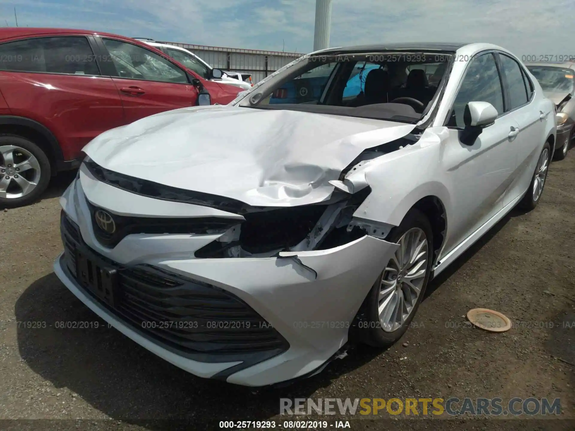 6 Photograph of a damaged car 4T1B11HK8KU741506 TOYOTA CAMRY 2019