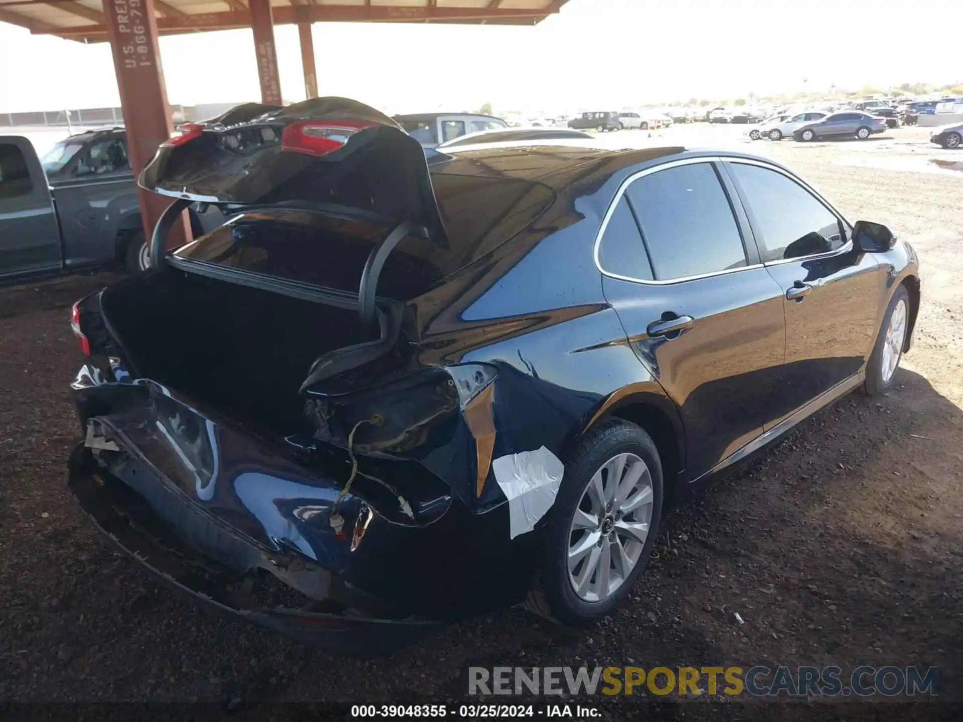 4 Photograph of a damaged car 4T1B11HK8KU741666 TOYOTA CAMRY 2019