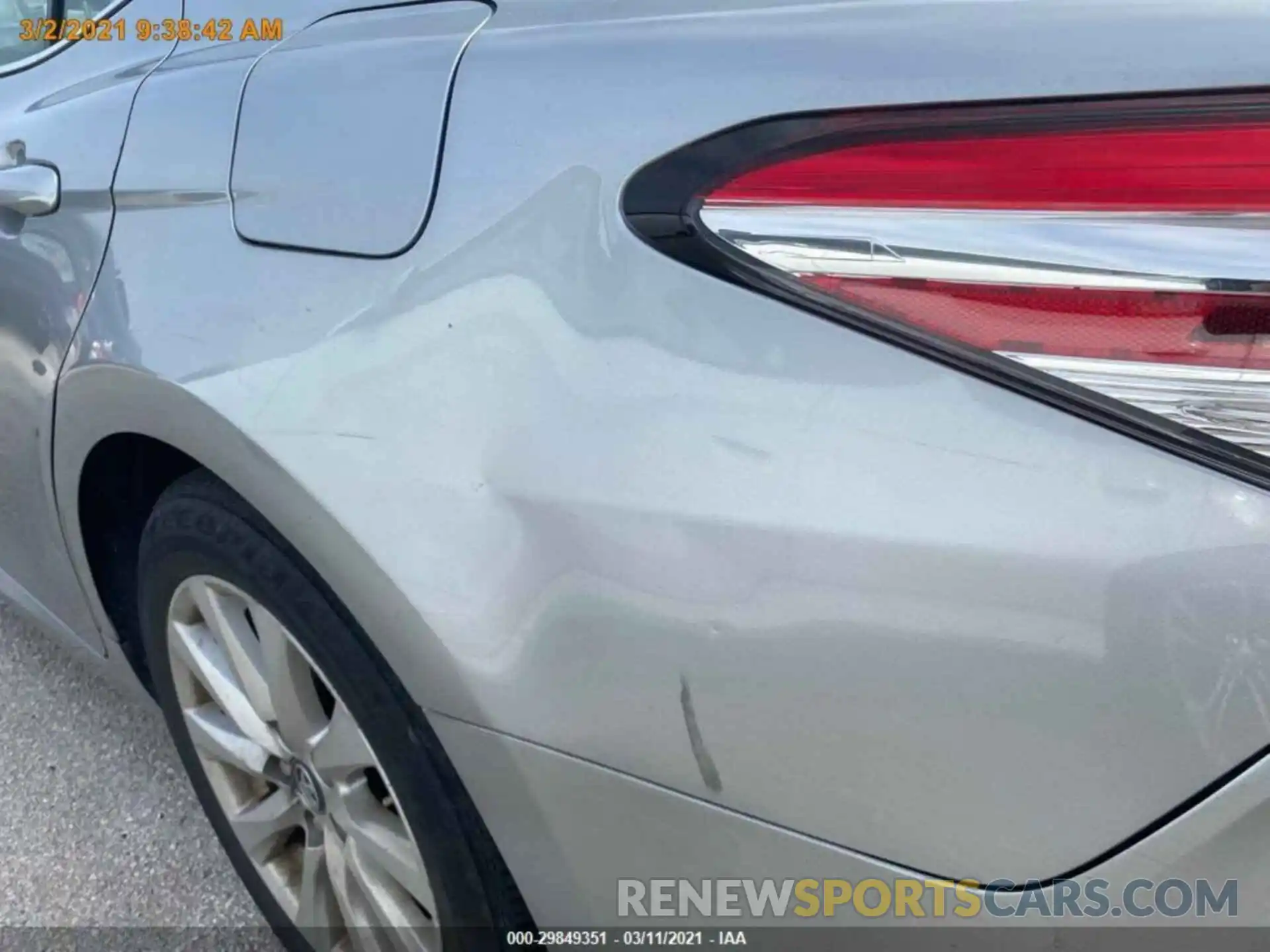 12 Photograph of a damaged car 4T1B11HK8KU741747 TOYOTA CAMRY 2019