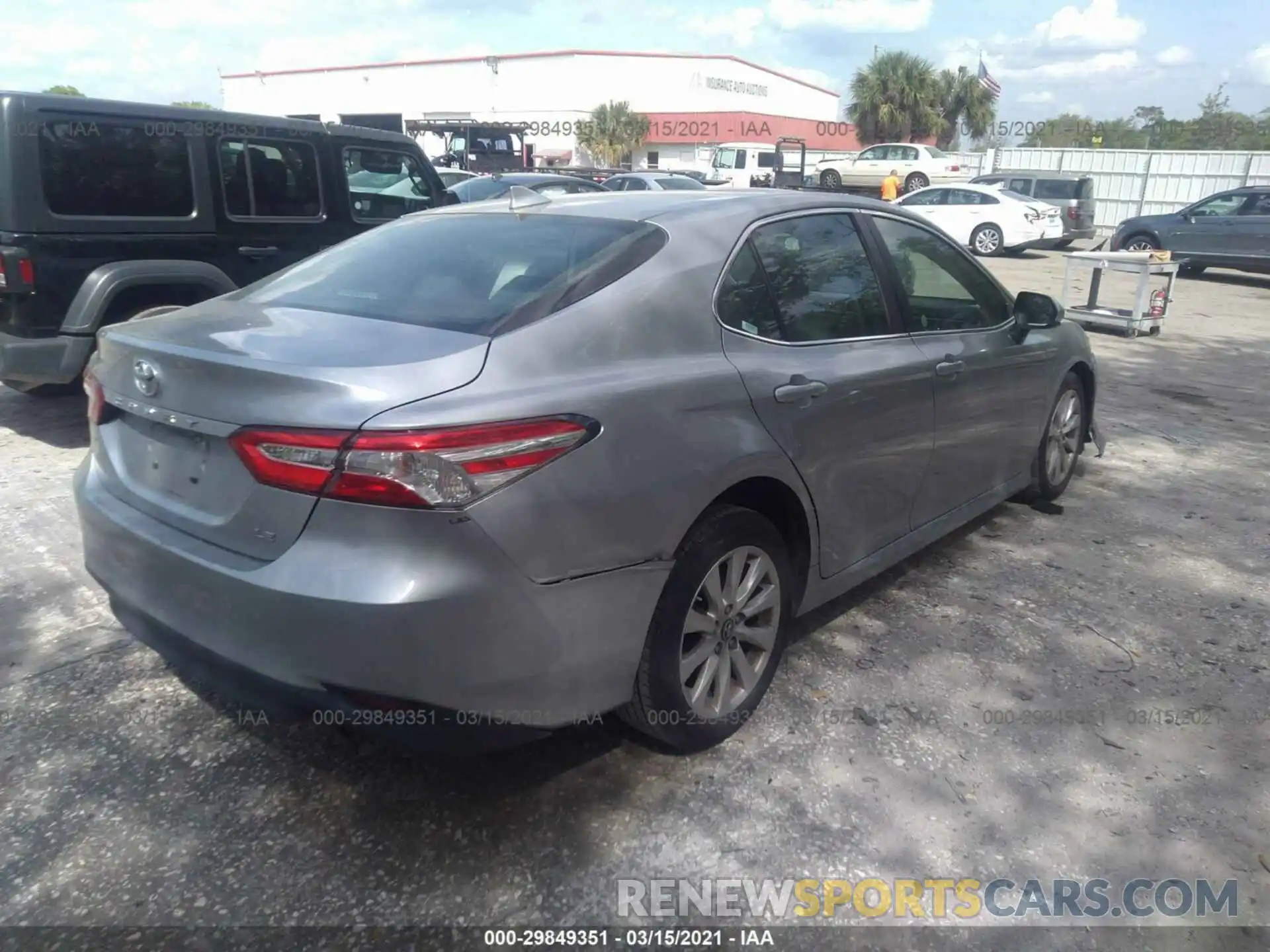 4 Photograph of a damaged car 4T1B11HK8KU741747 TOYOTA CAMRY 2019