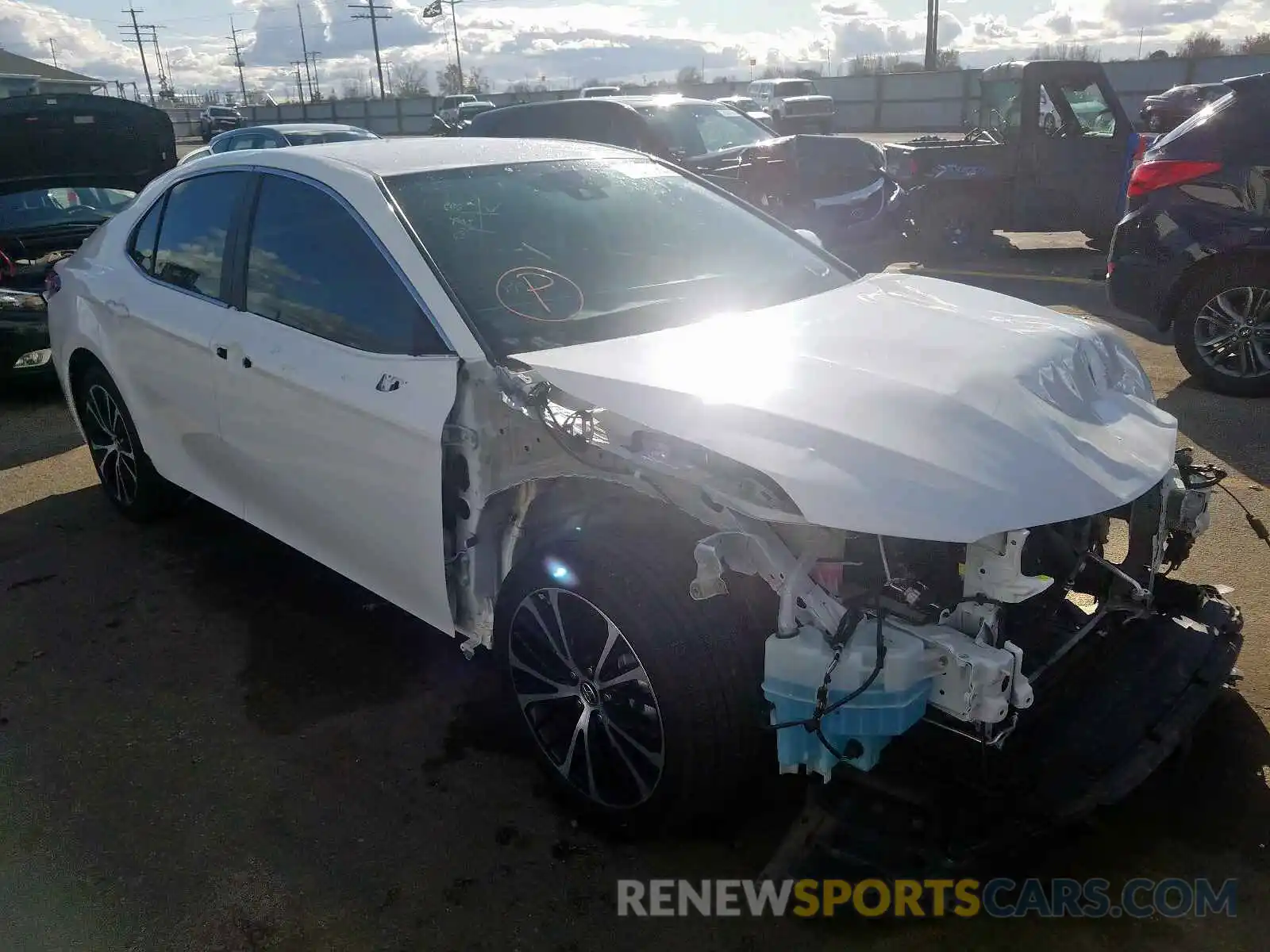 1 Photograph of a damaged car 4T1B11HK8KU742784 TOYOTA CAMRY 2019